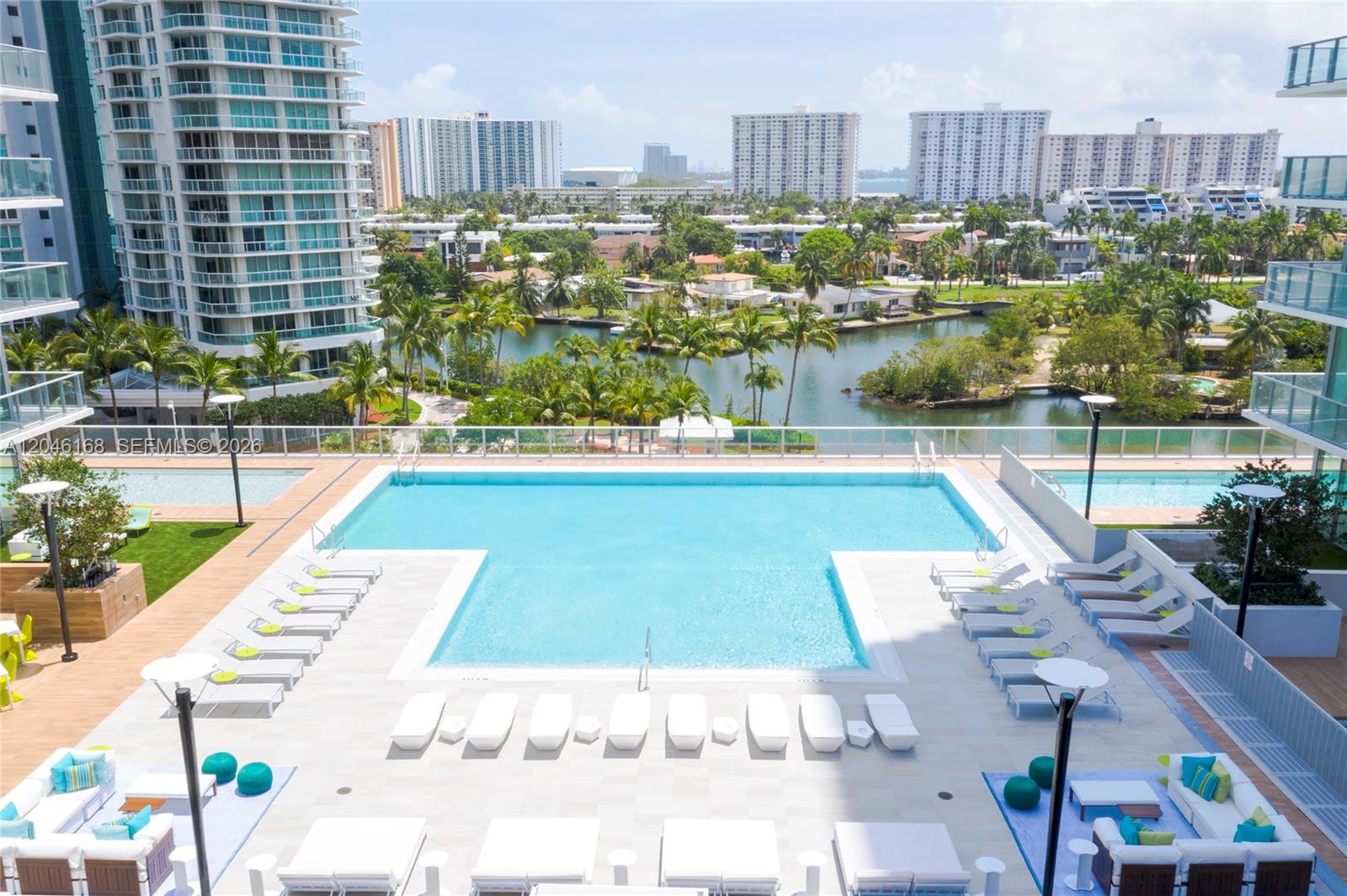 300 Sunny Isles Boulevard