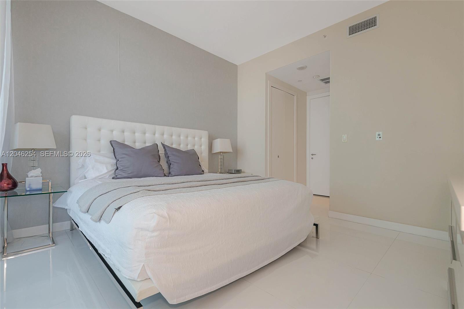 200 Biscayne Boulevard Way