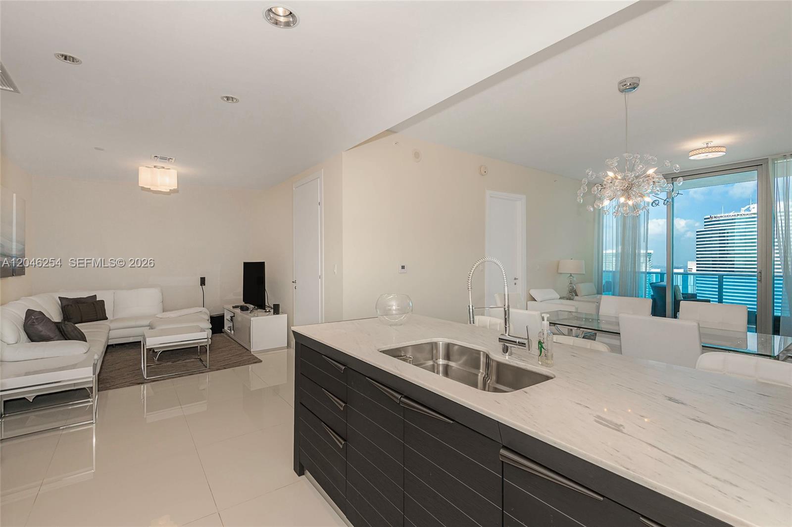 200 Biscayne Boulevard Way