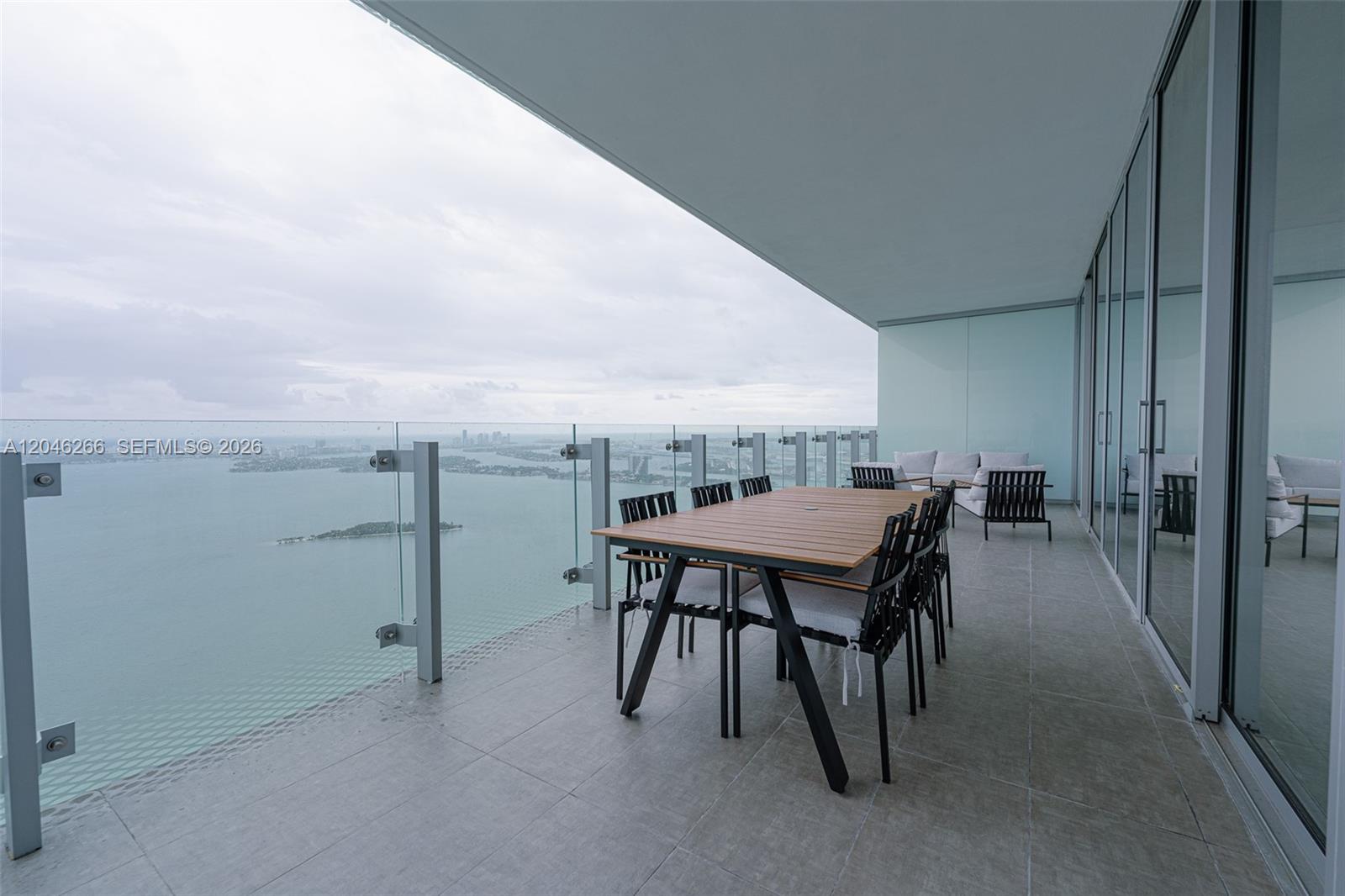700 NE 26th Terrace