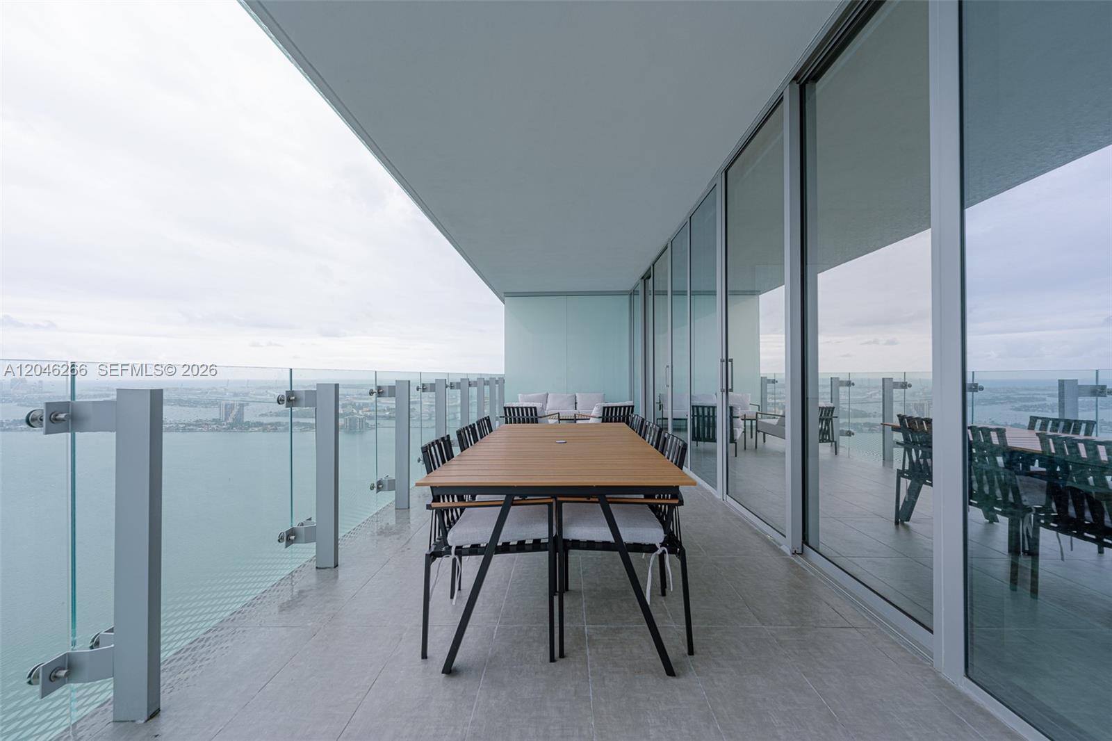 700 NE 26th Terrace