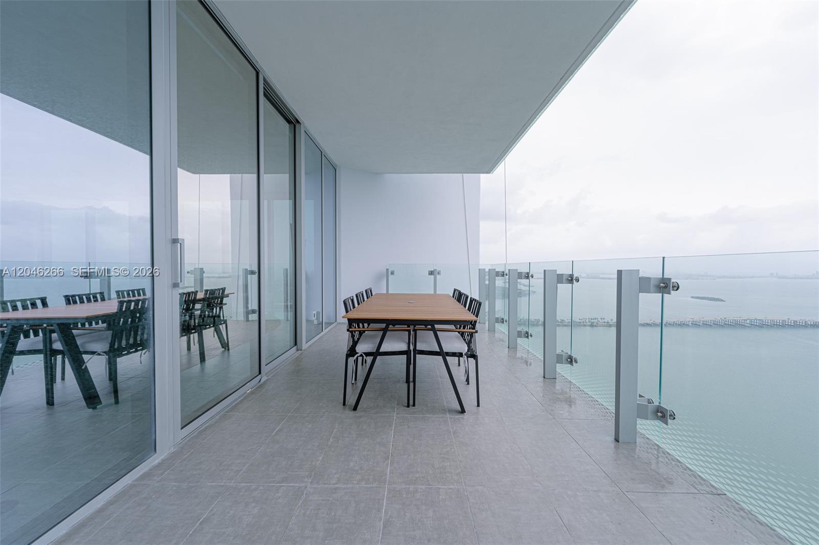 700 NE 26th Terrace