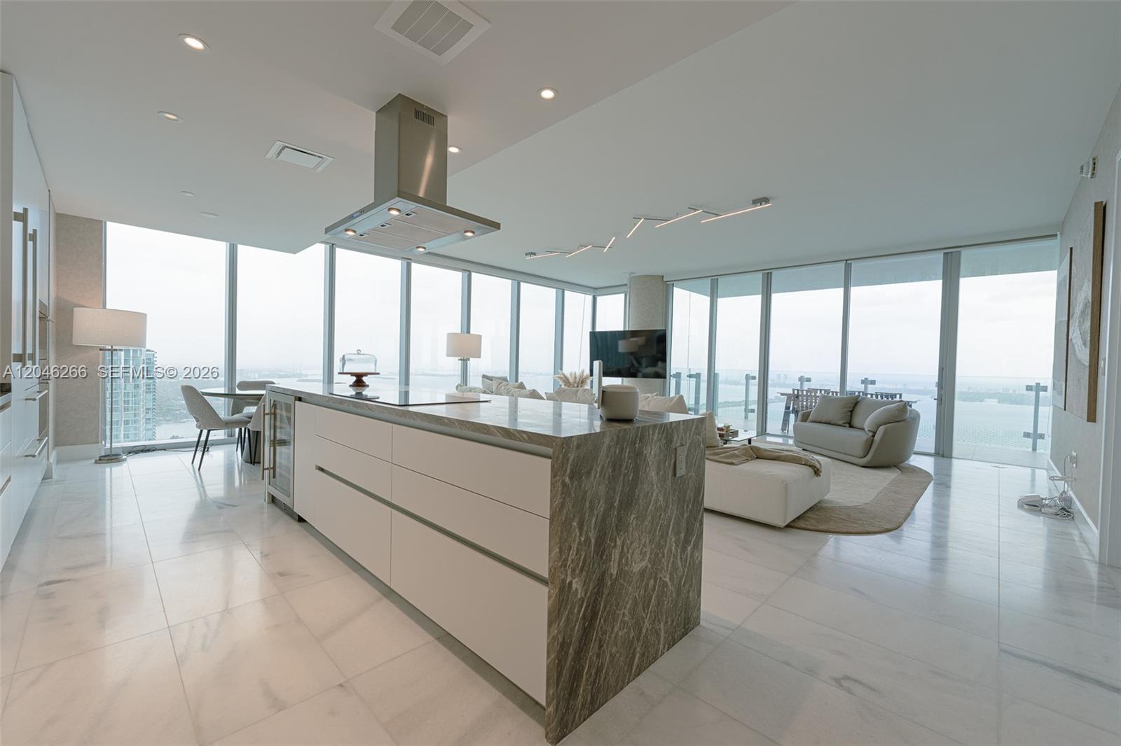 700 NE 26th Terrace