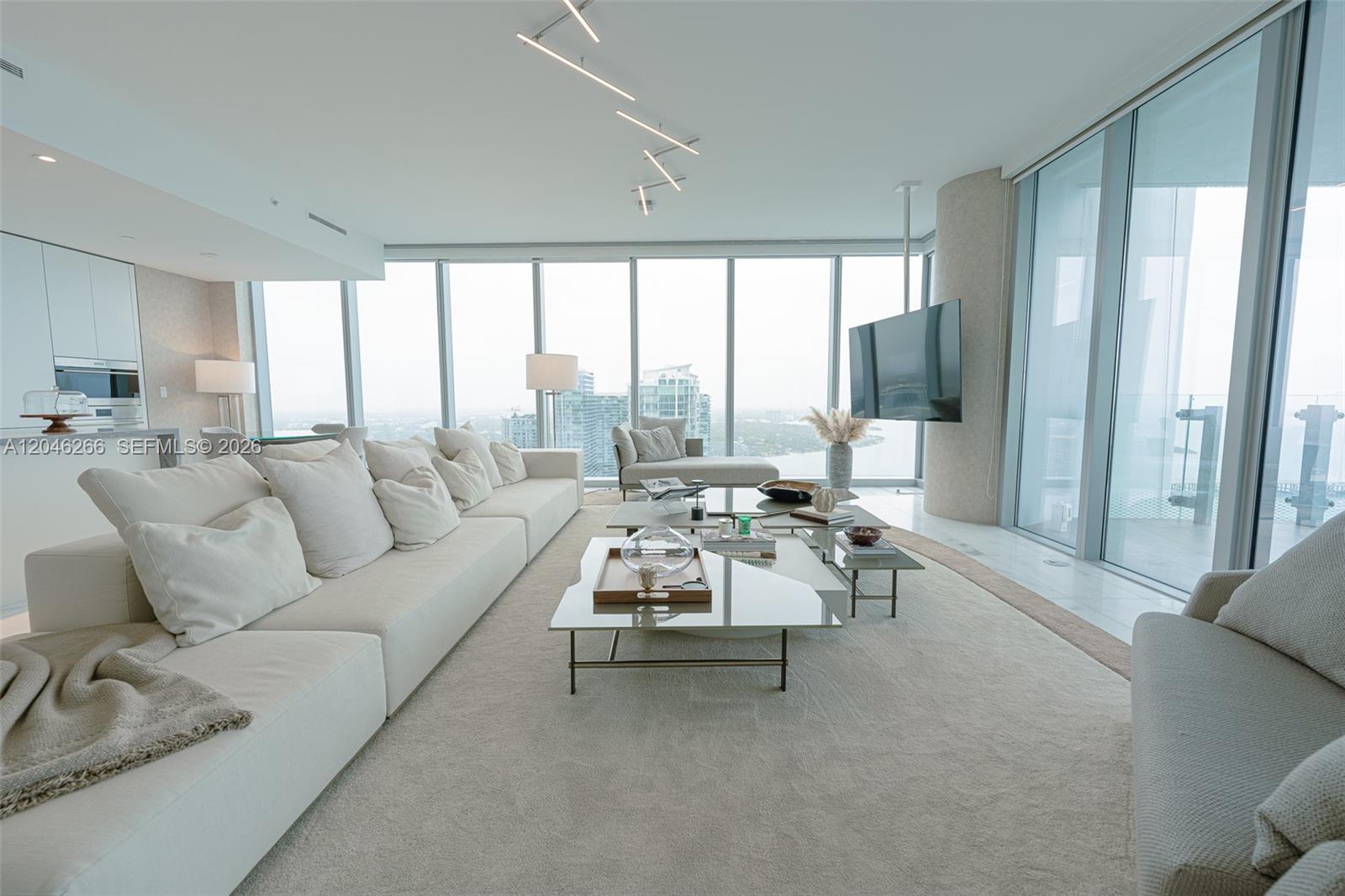 700 NE 26th Terrace