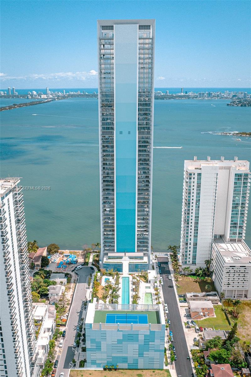700 NE 26th Terrace
