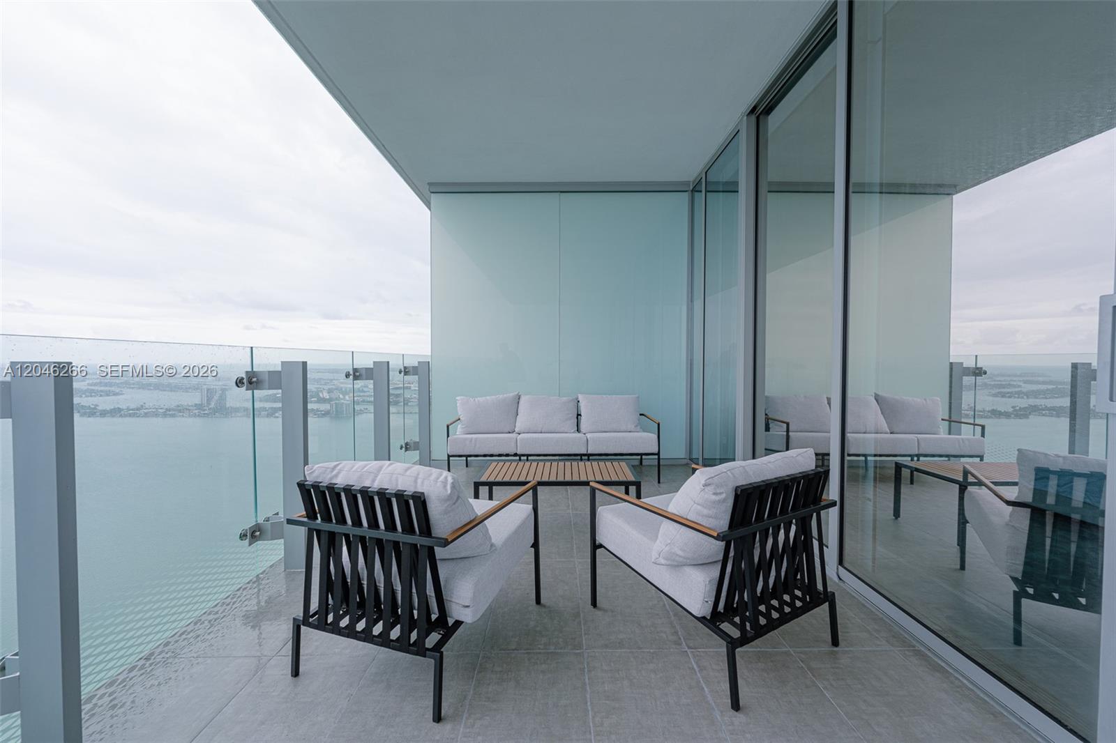 700 NE 26th Terrace
