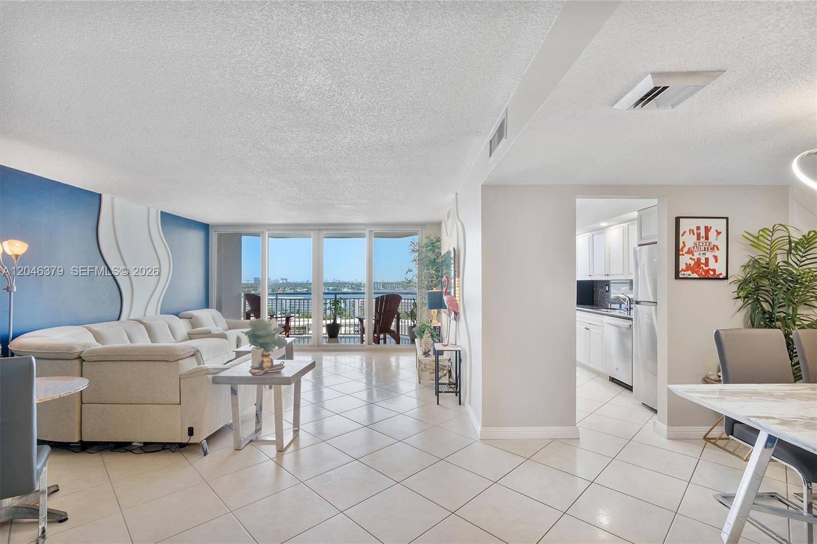18031 Biscayne Boulevard