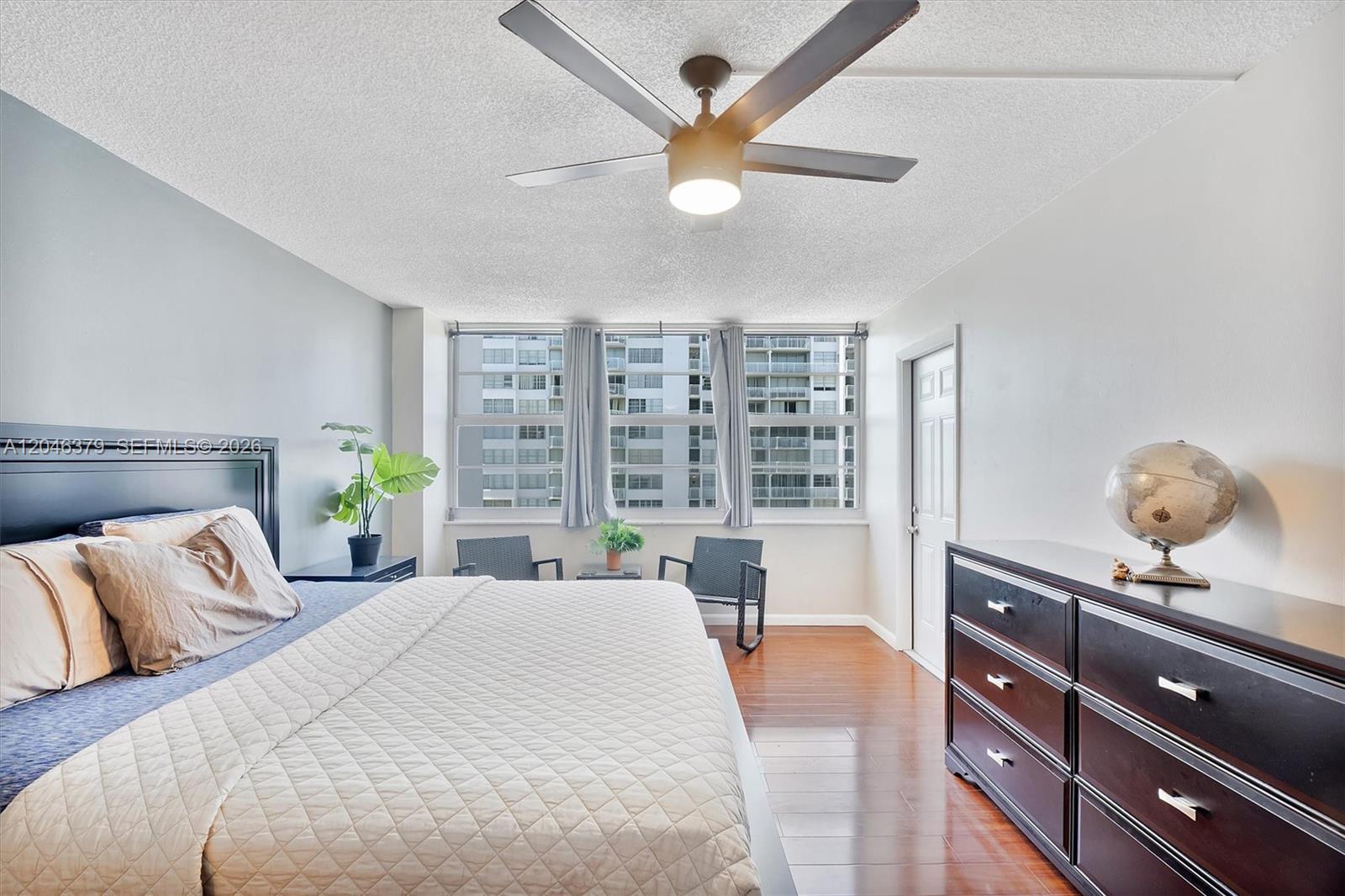 18031 Biscayne Boulevard