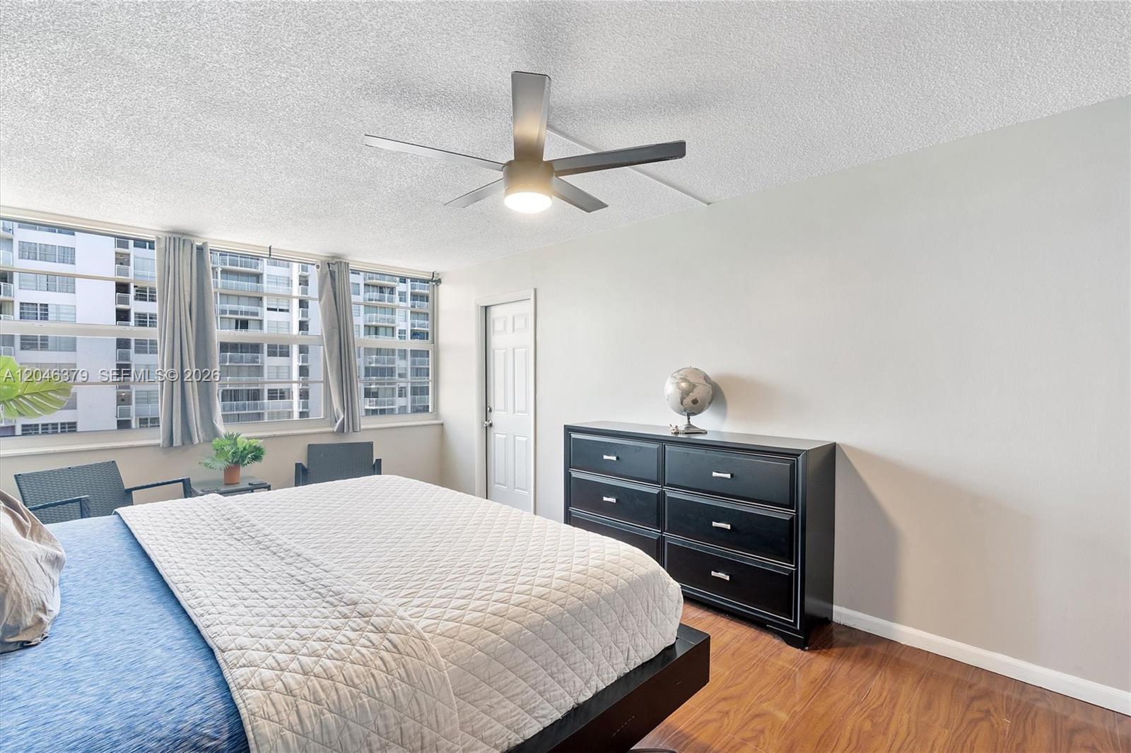 18031 Biscayne Boulevard