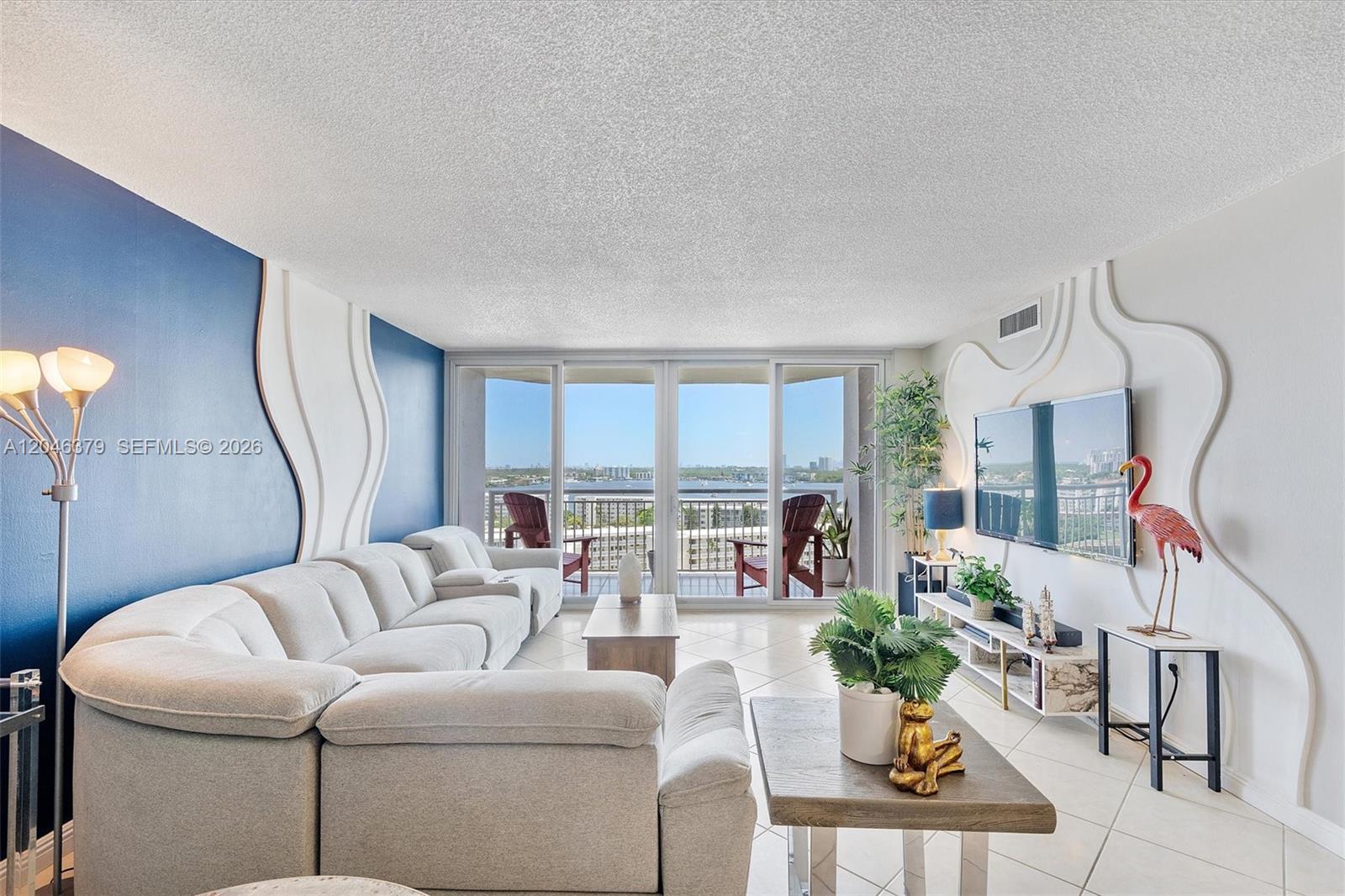 18031 Biscayne Boulevard
