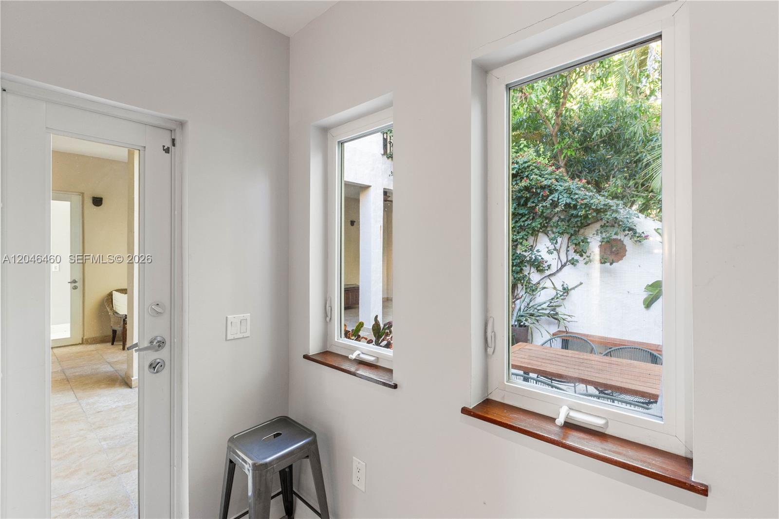 737 Alhambra Circle