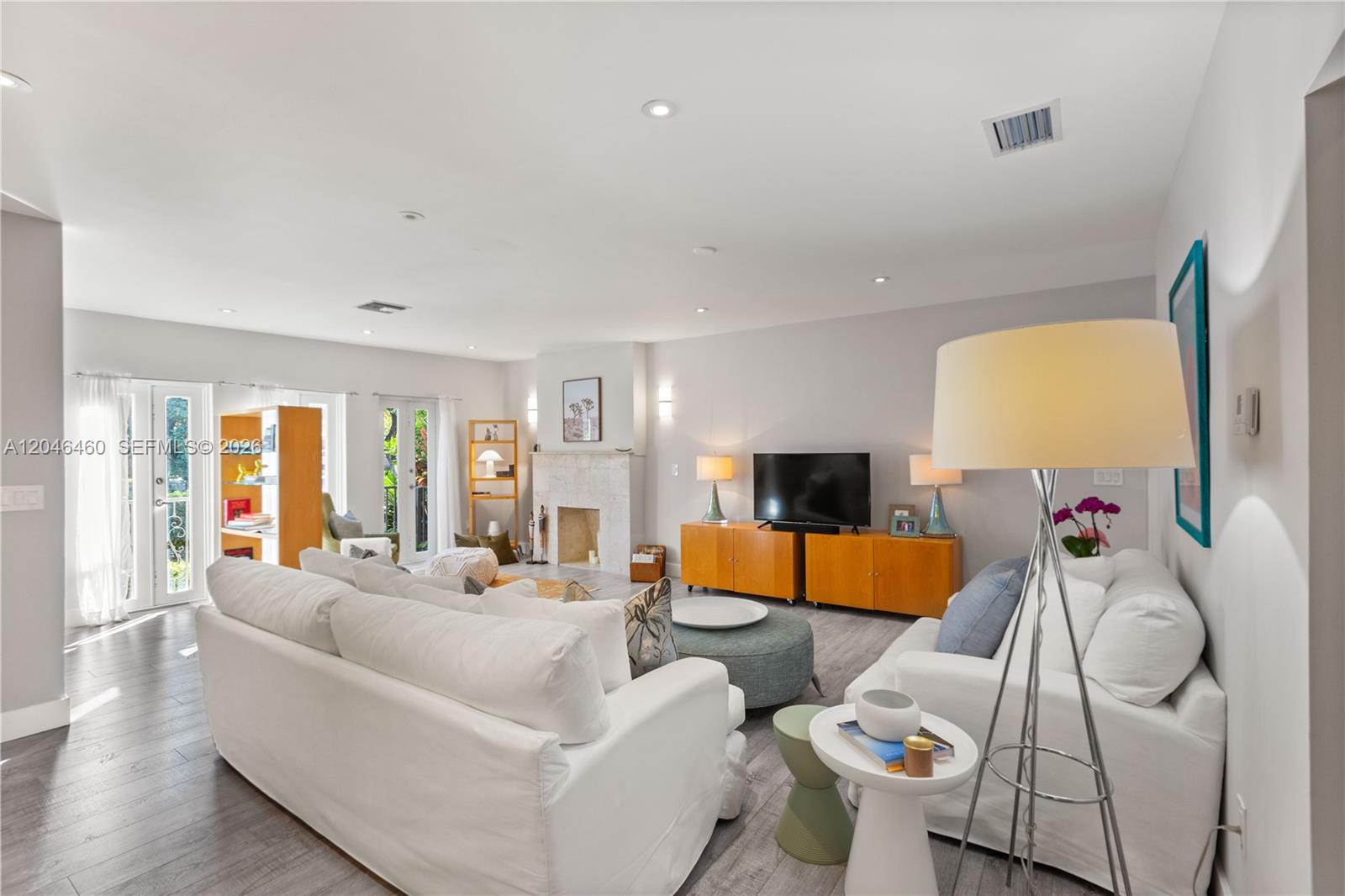 737 Alhambra Circle