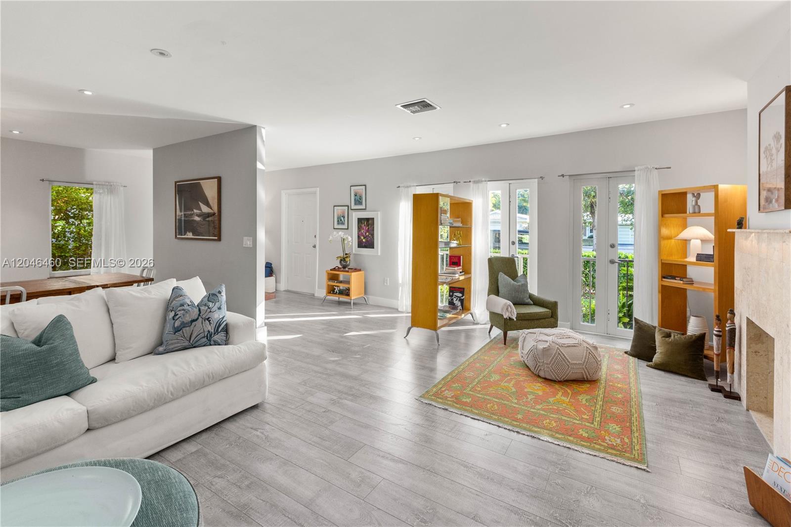 737 Alhambra Circle