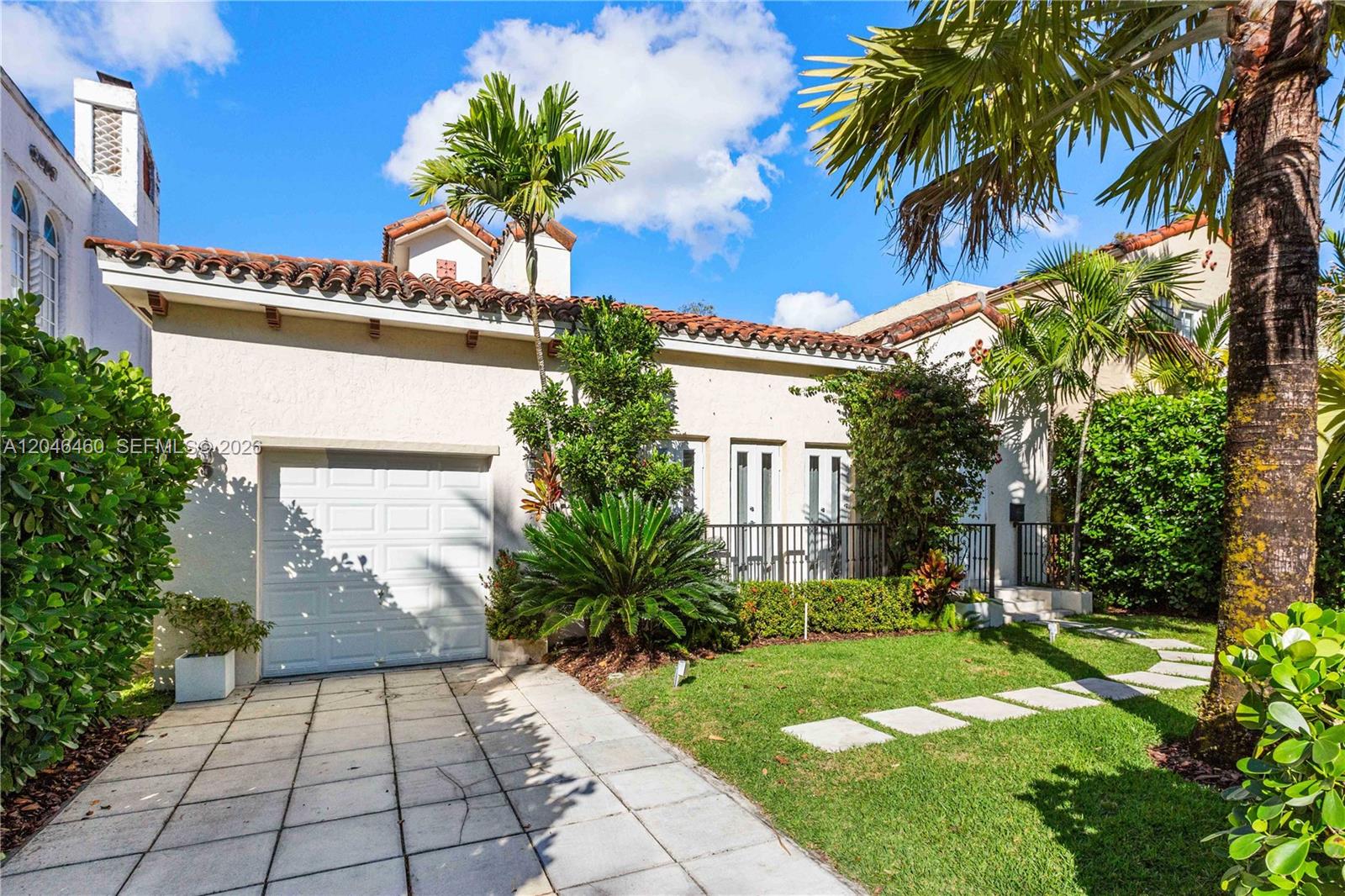 737 Alhambra Circle