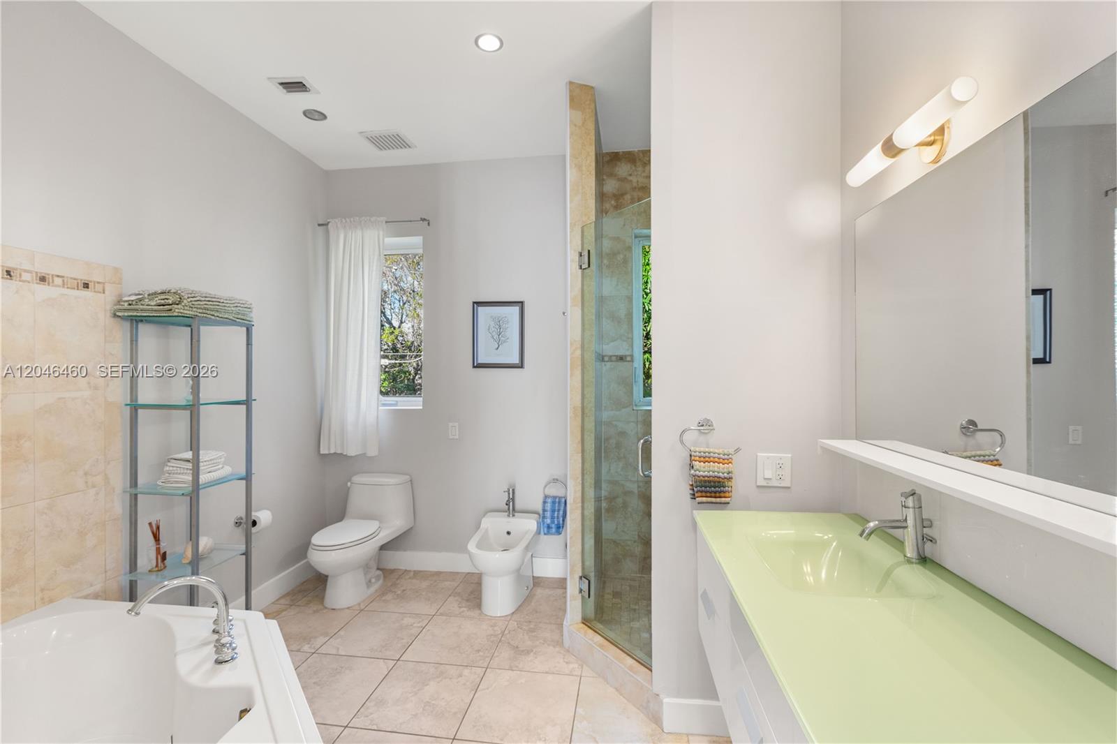 737 Alhambra Circle