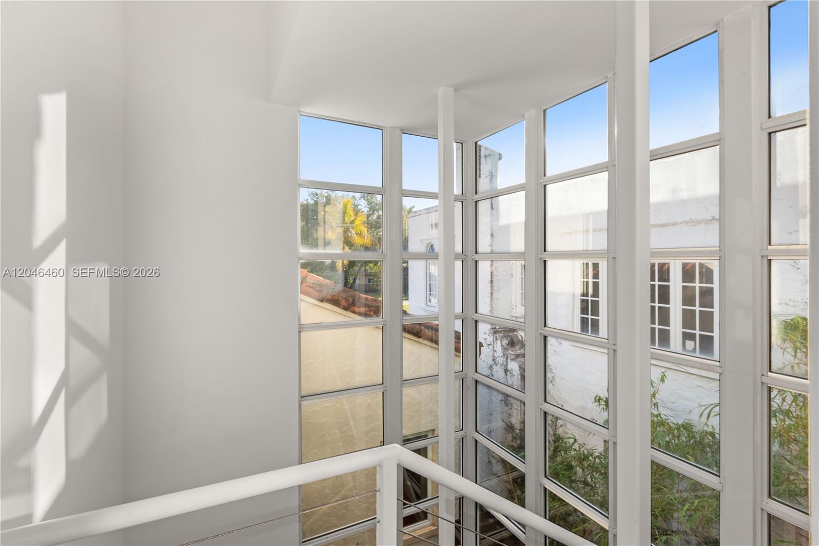 737 Alhambra Circle