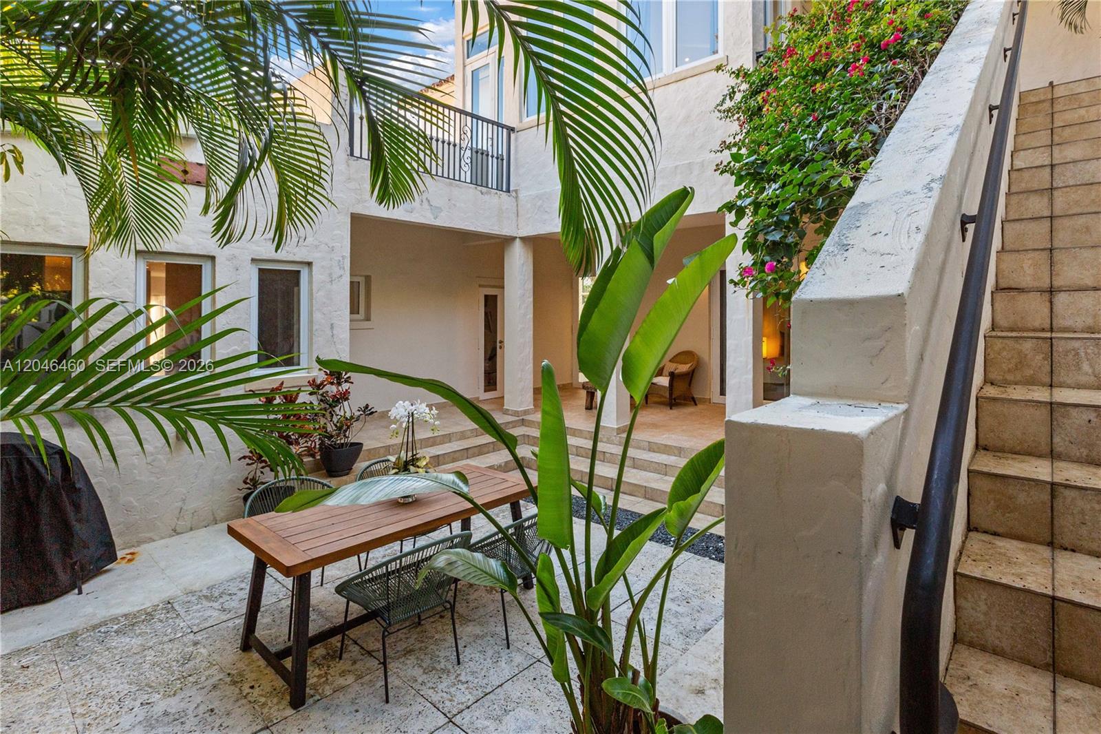 737 Alhambra Circle
