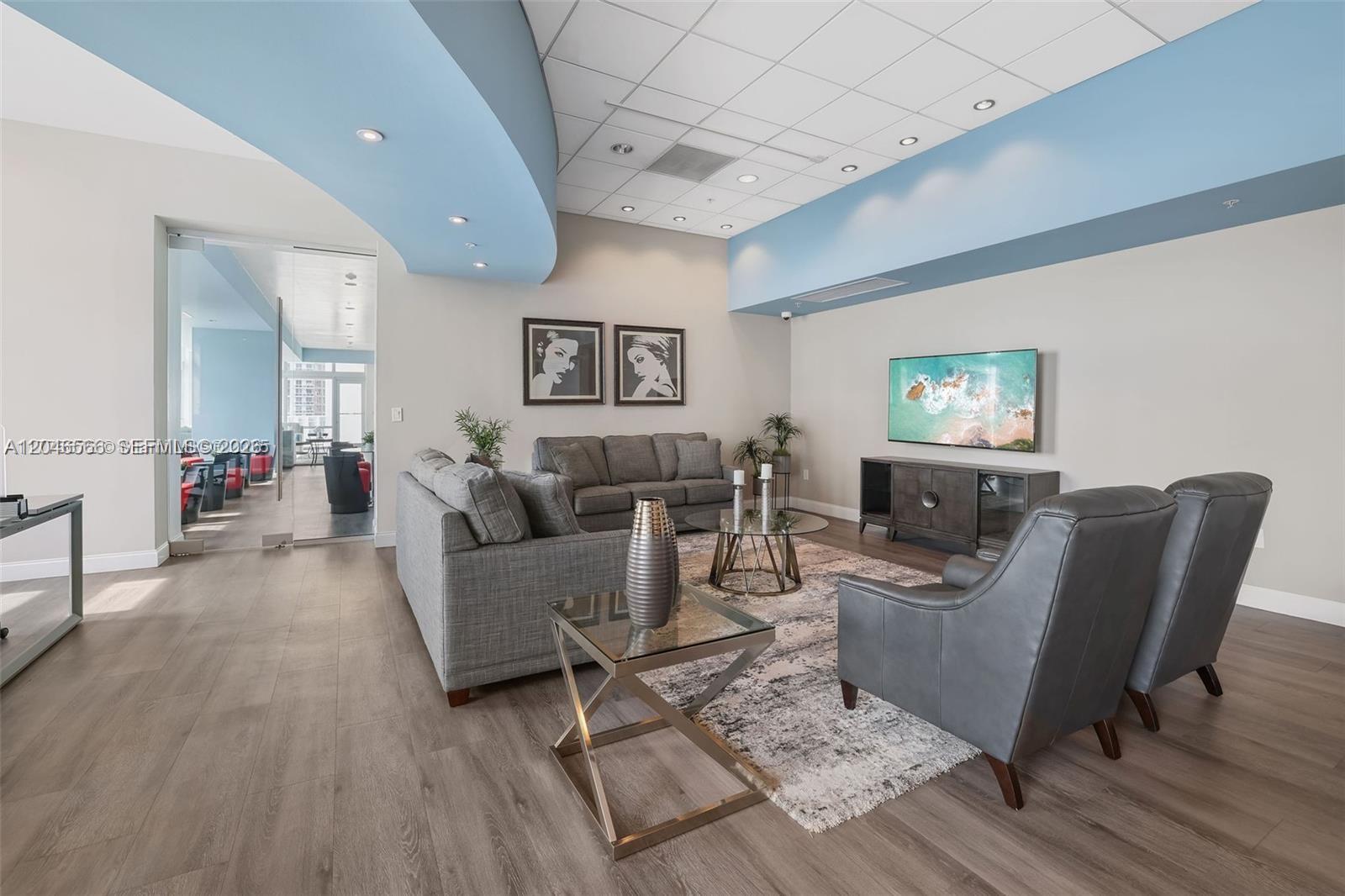300 S Biscayne Boulevard