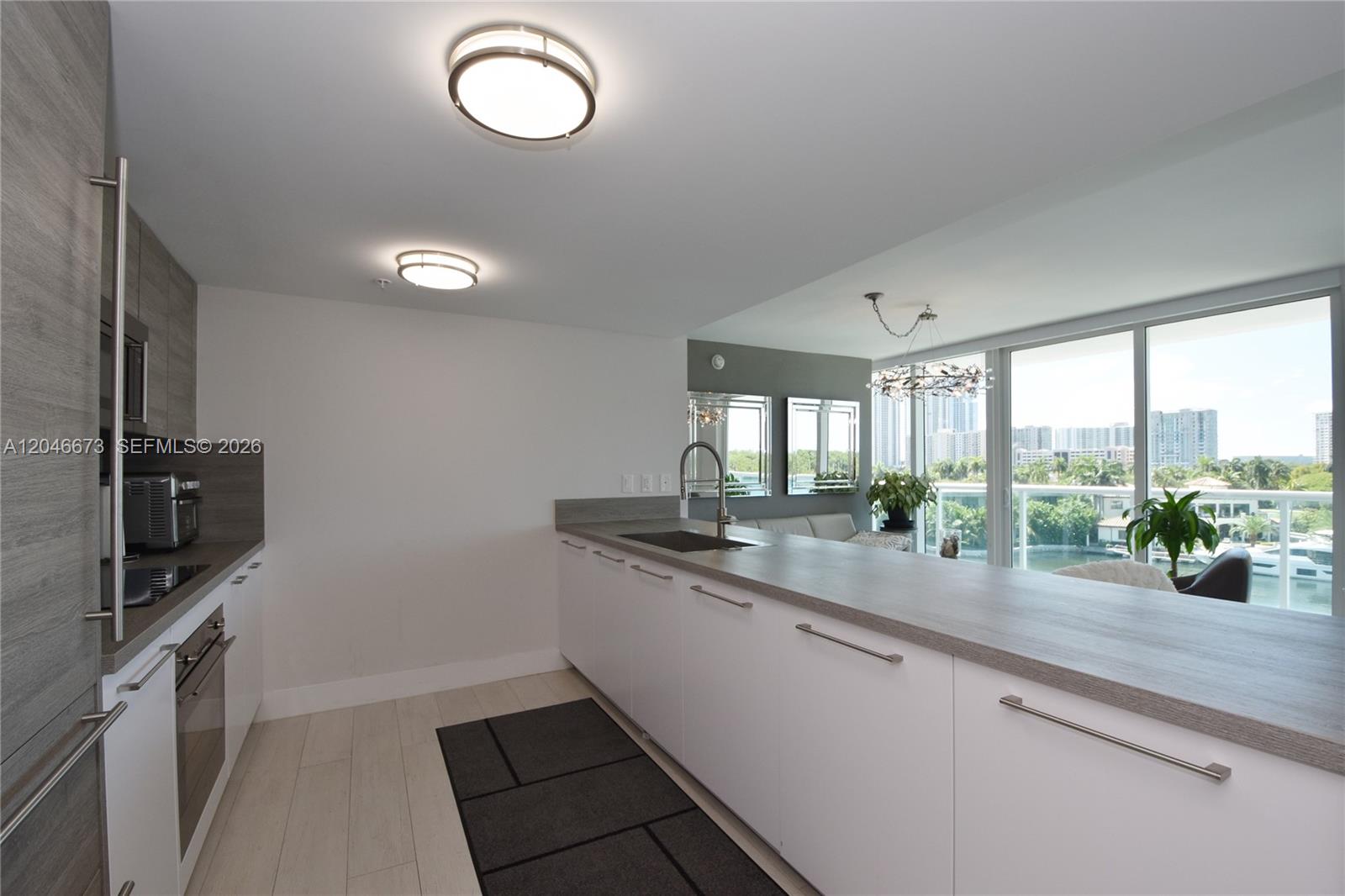 400 Sunny Isles Boulevard