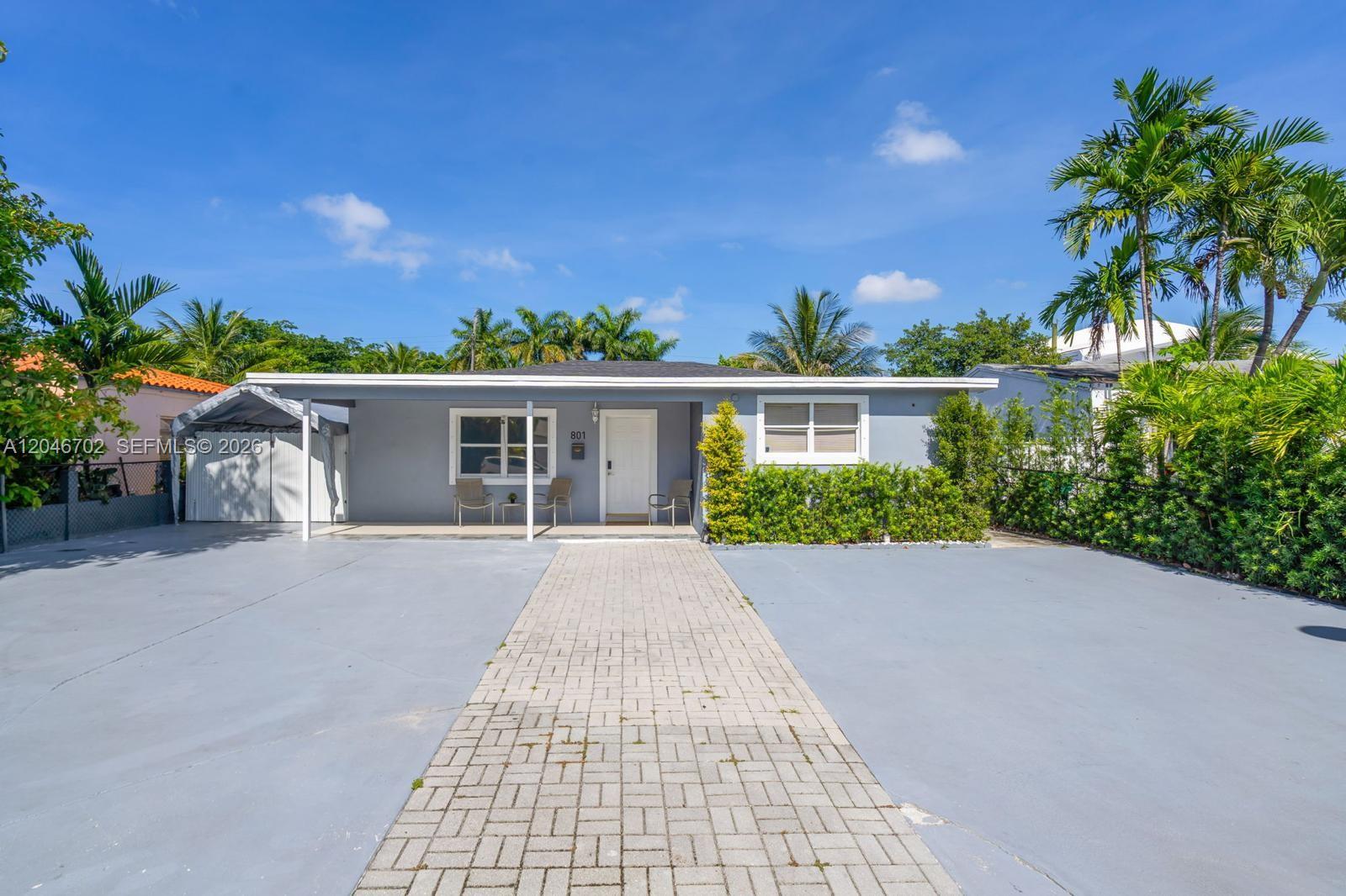 801 NW 17th Court