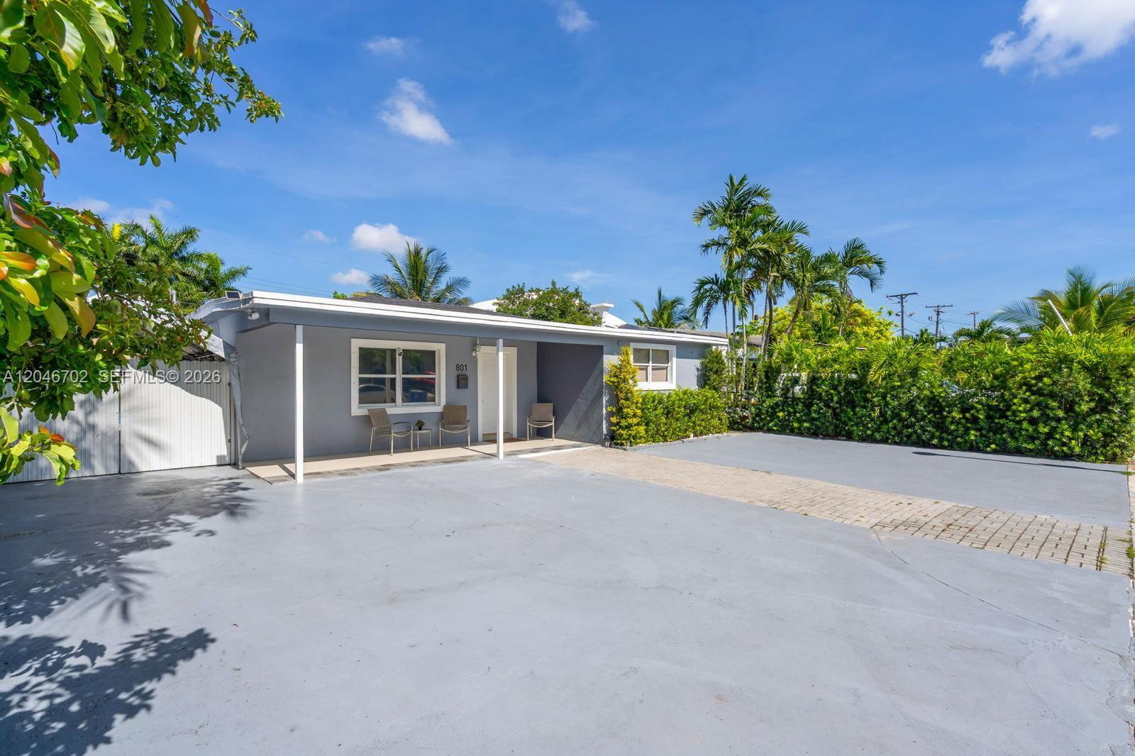 801 NW 17th Court