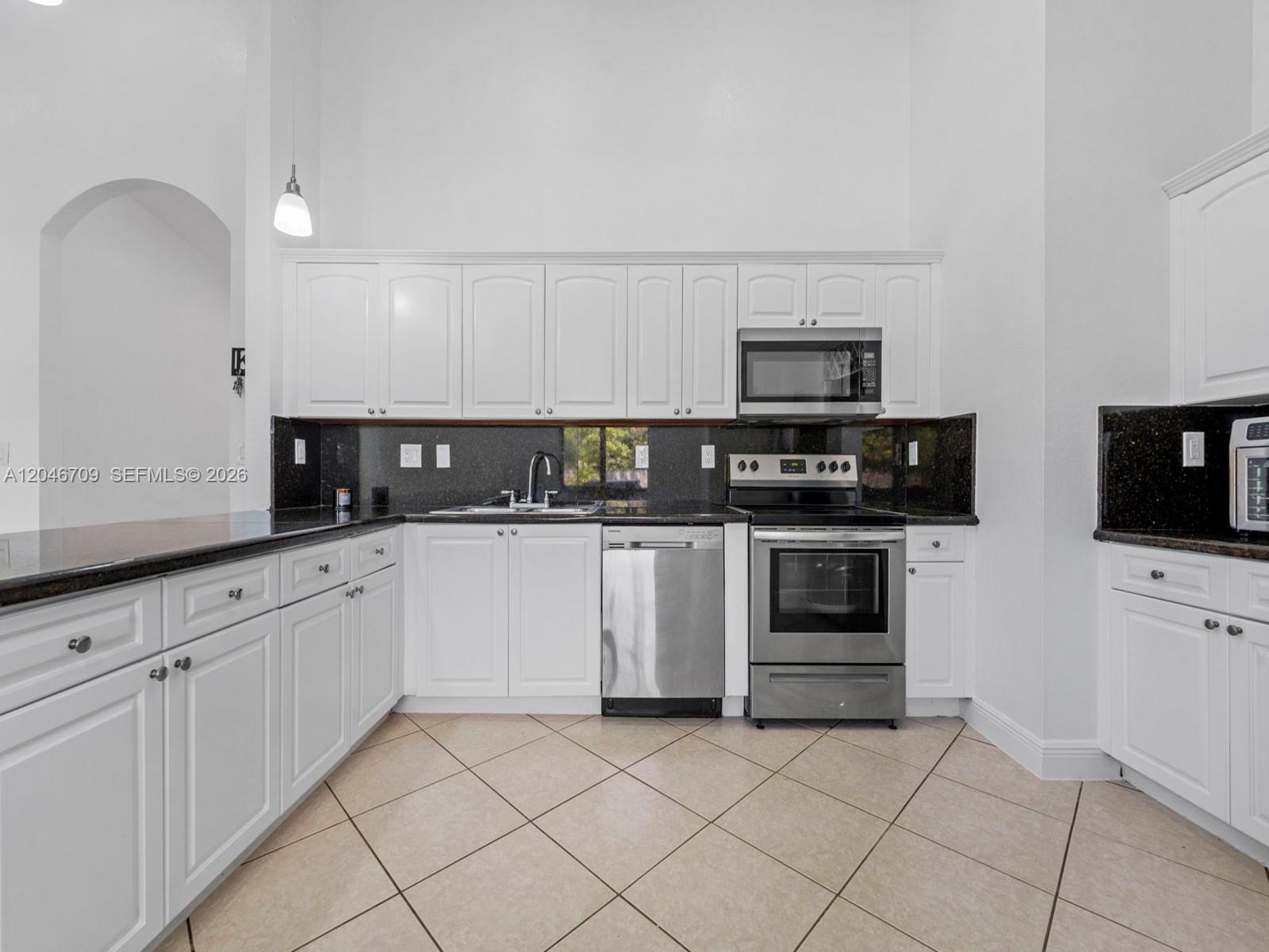 13205 SW 218th Terrace