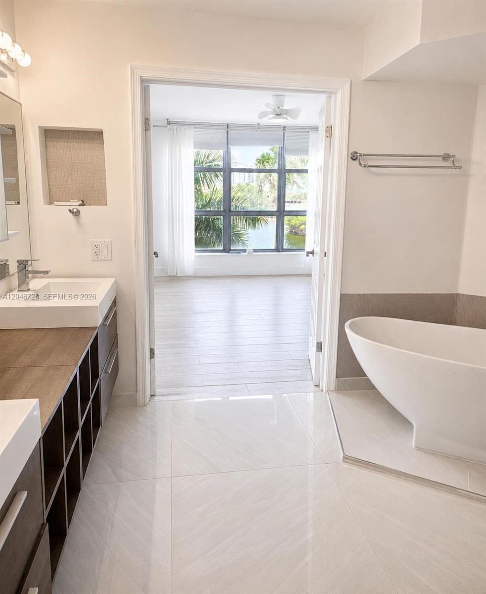 3530 Mystic Pointe Drive