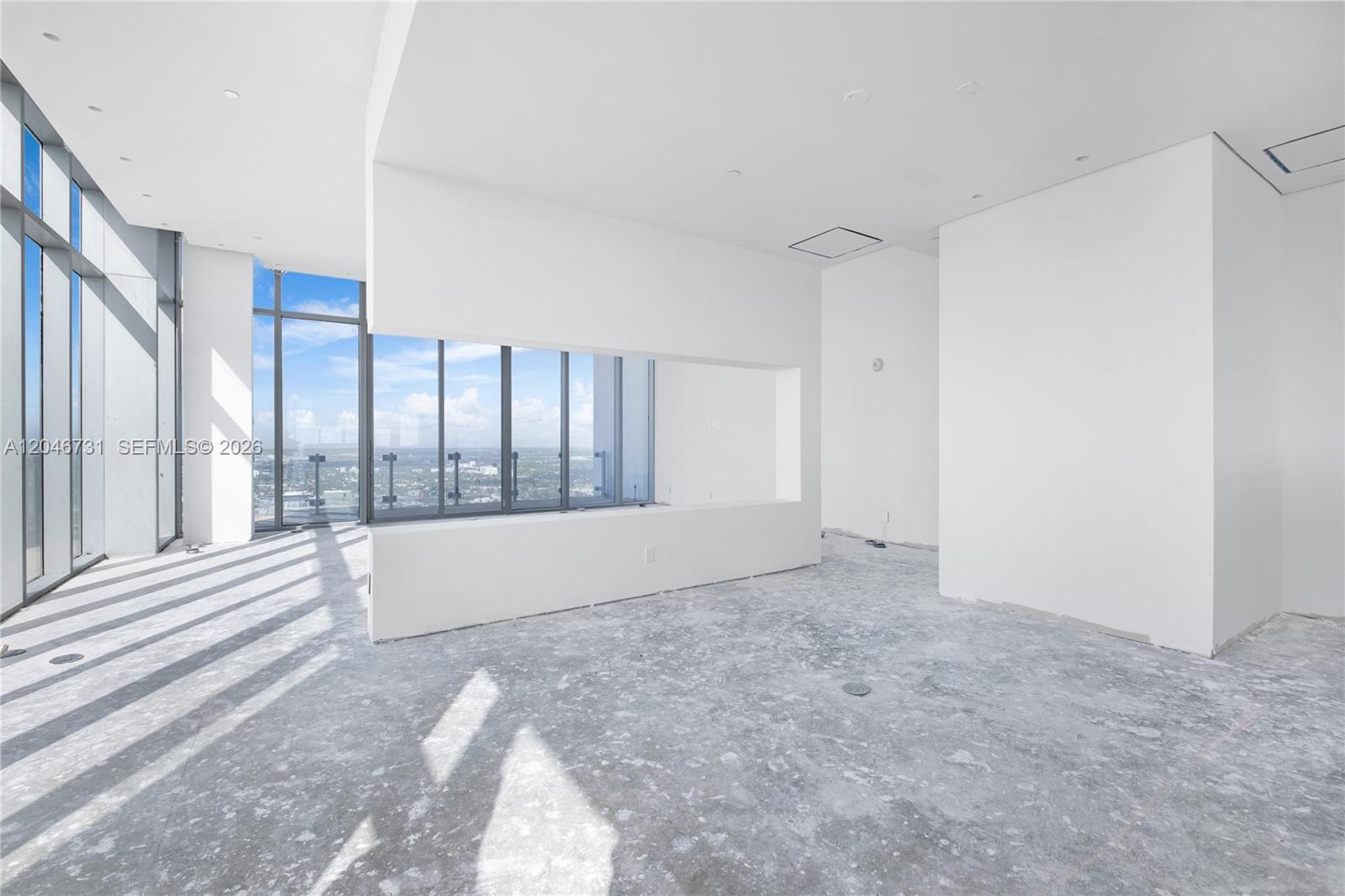 700 NE 26th Terrace