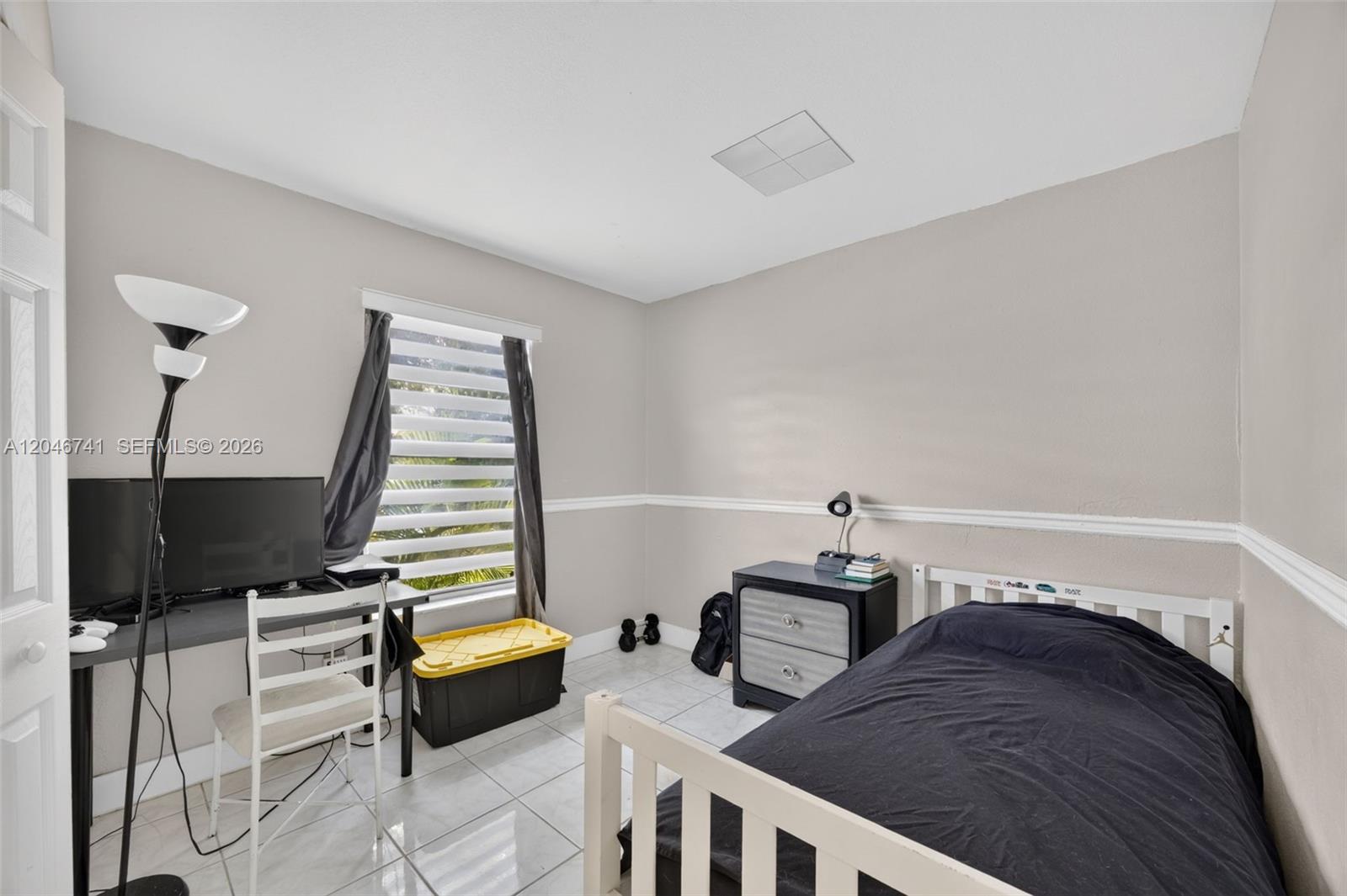 738 SW 7th Terrace