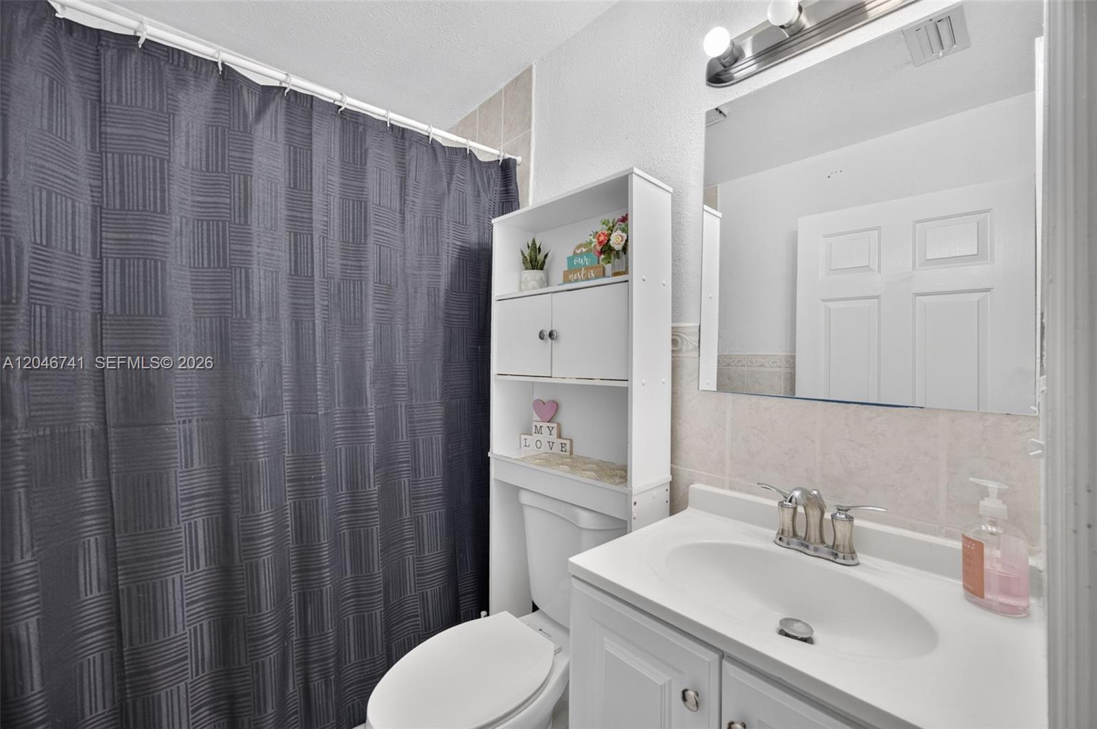 738 SW 7th Terrace