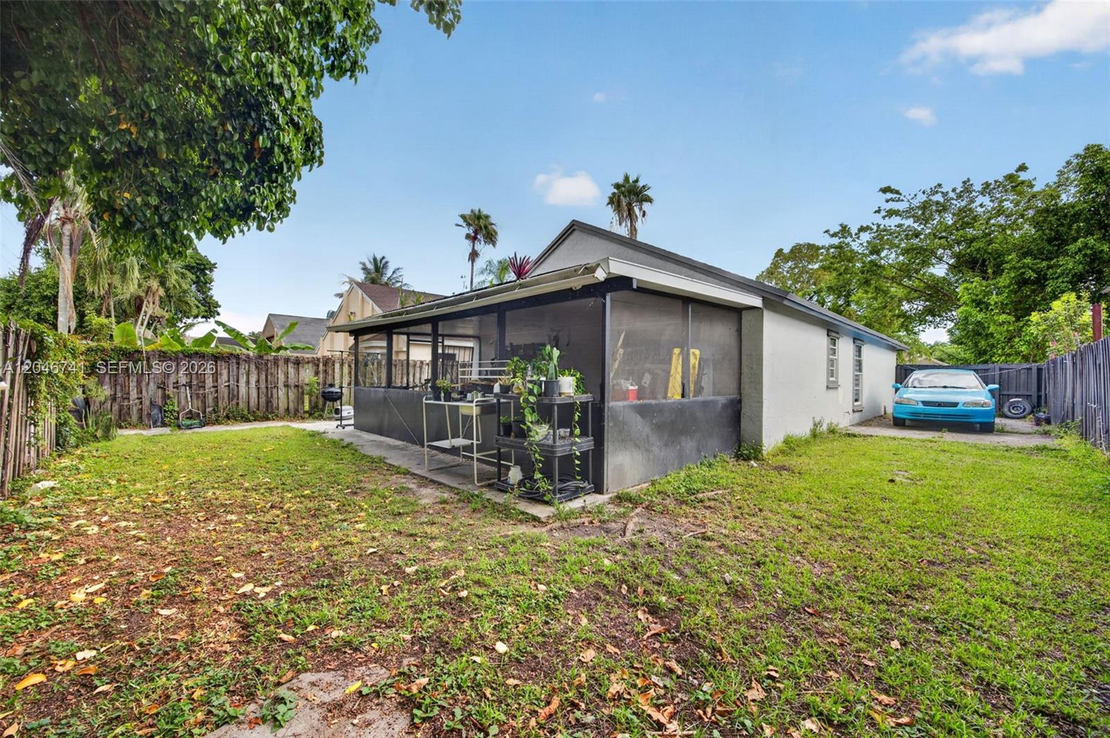 738 SW 7th Terrace