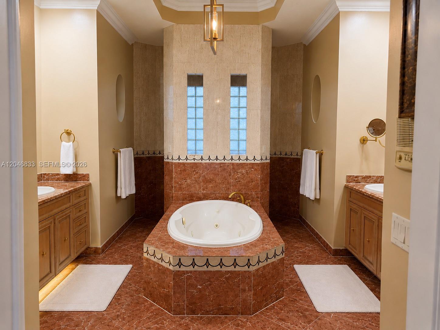 3683 W Lakes Estates Drive