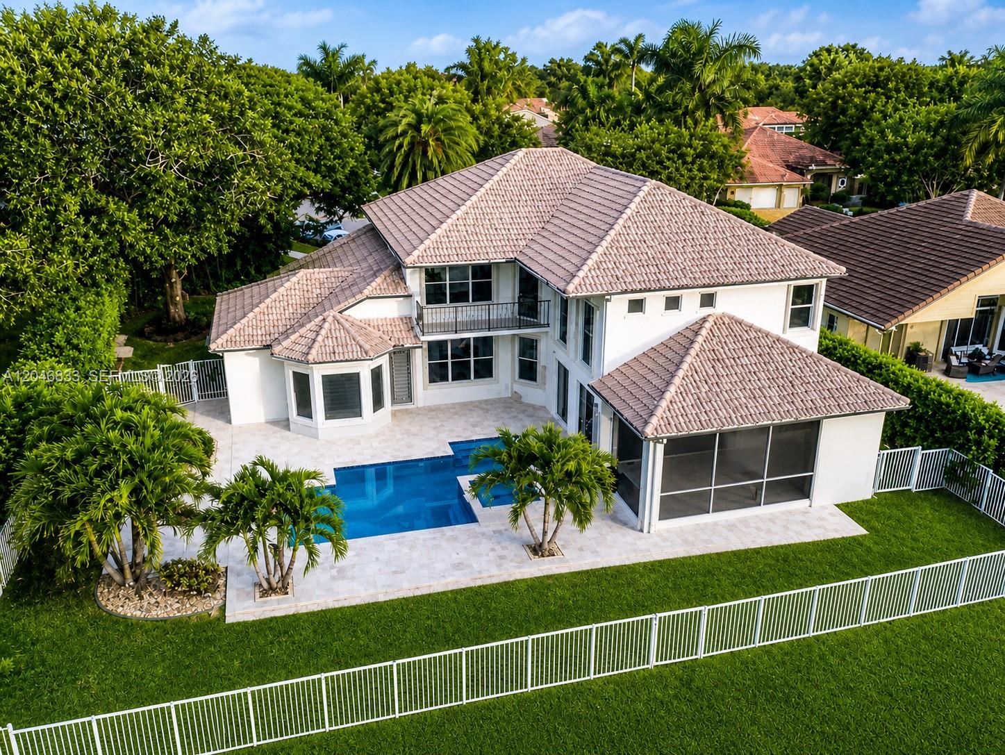 3683 W Lakes Estates Drive