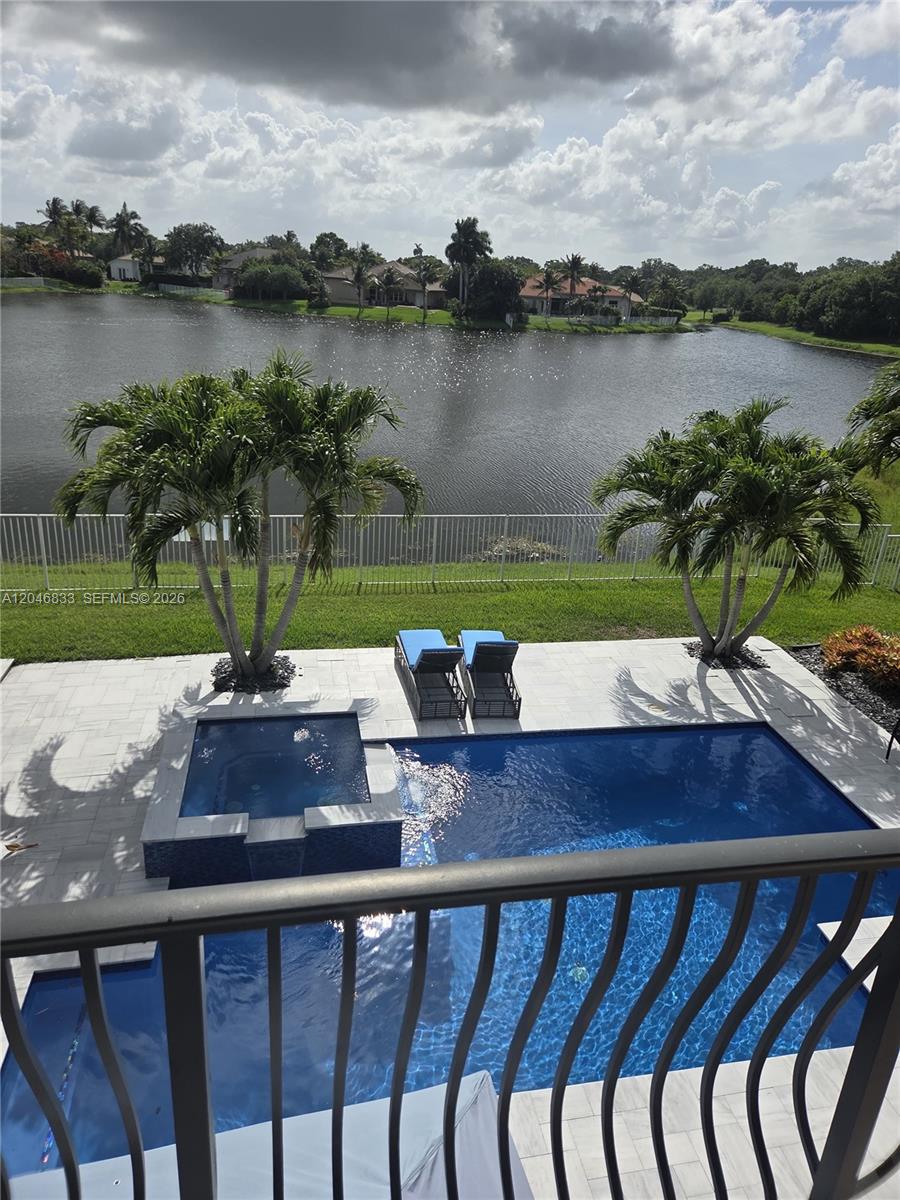 3683 W Lakes Estates Drive