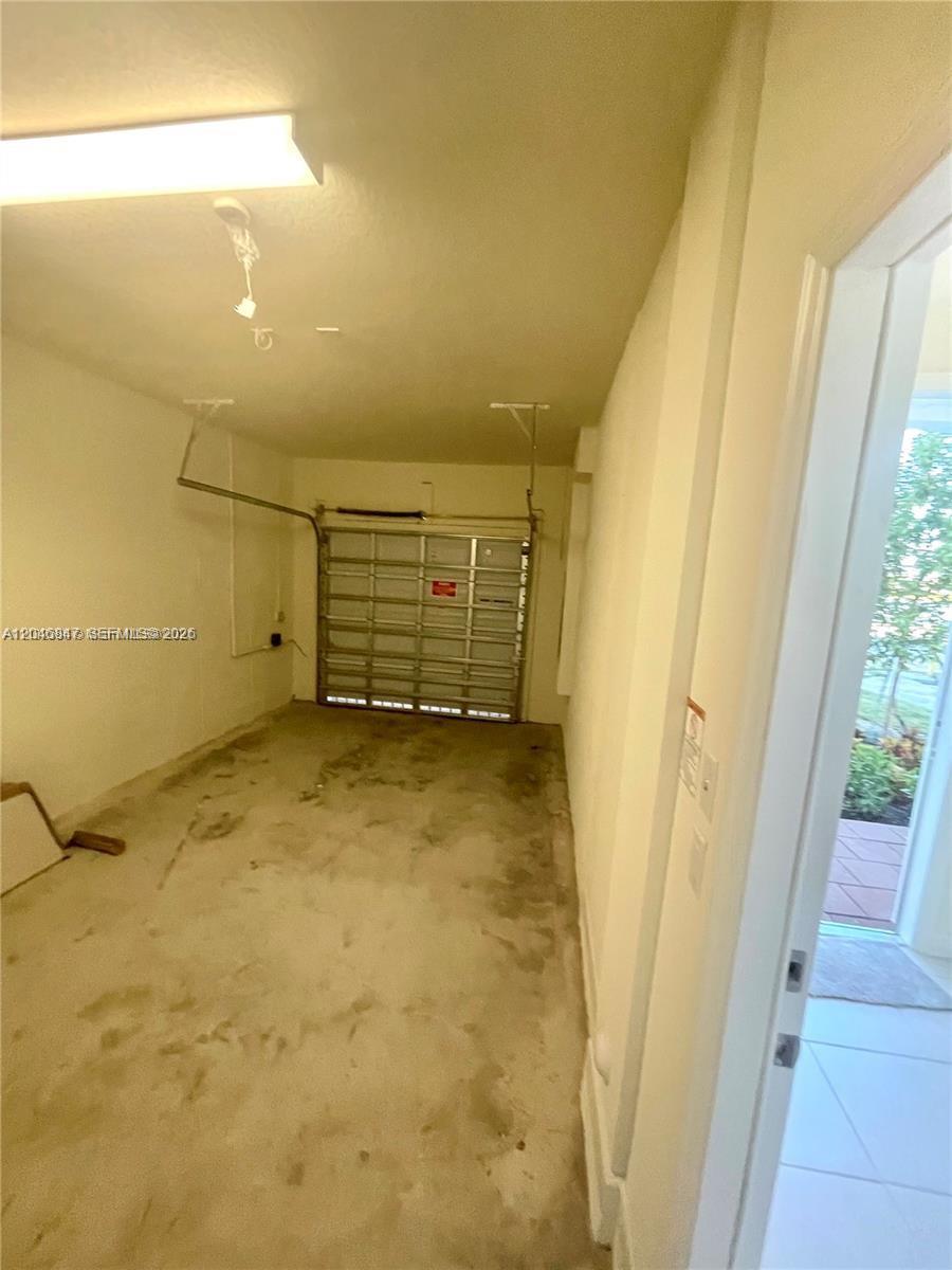3338 W 112th Street