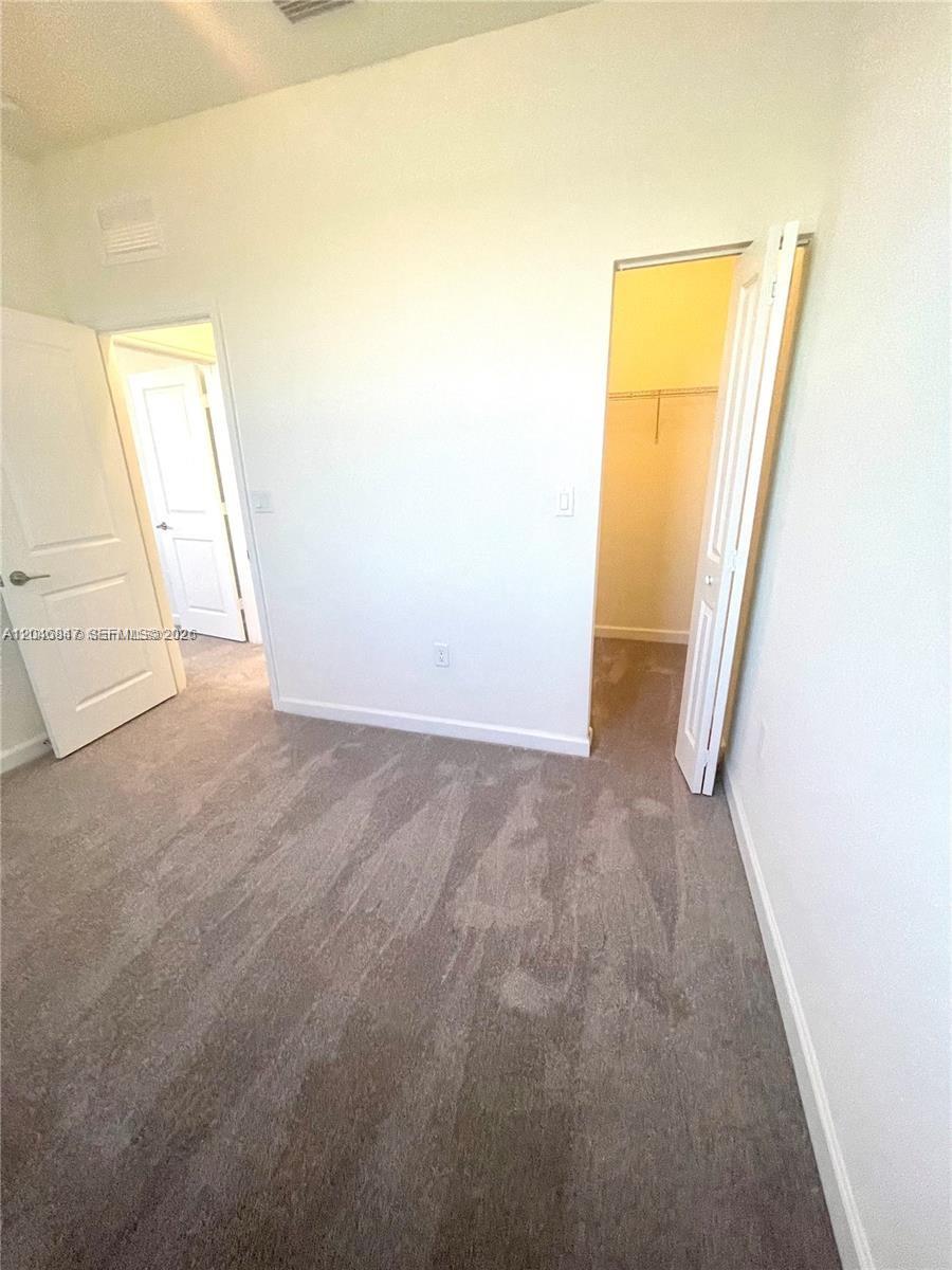 3338 W 112th Street