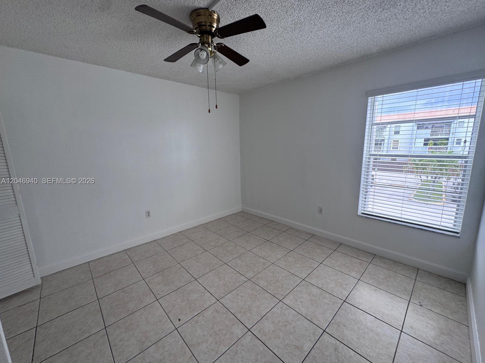 1725 W 60th Street