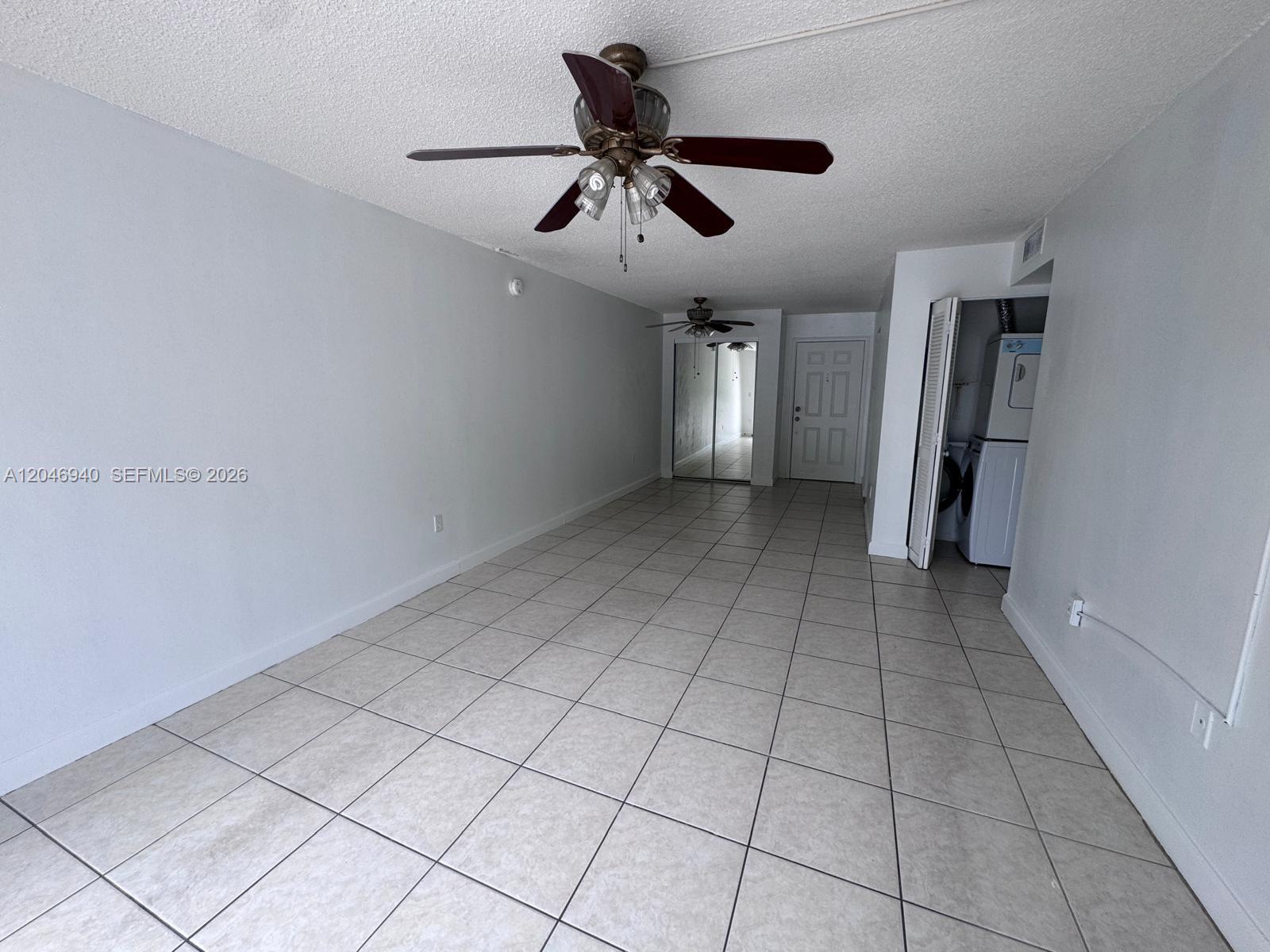 1725 W 60th Street