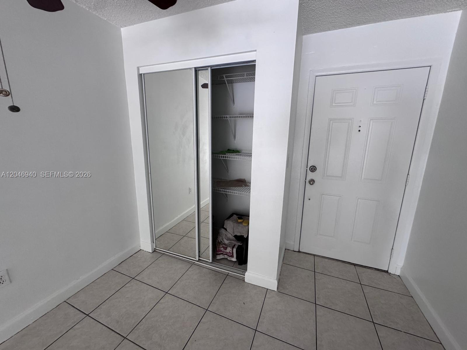 1725 W 60th Street