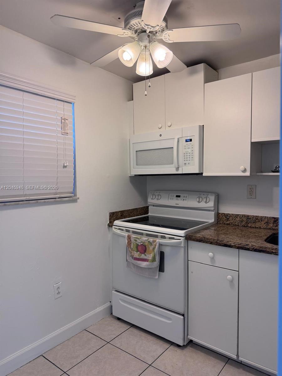 1725 W 60th Street