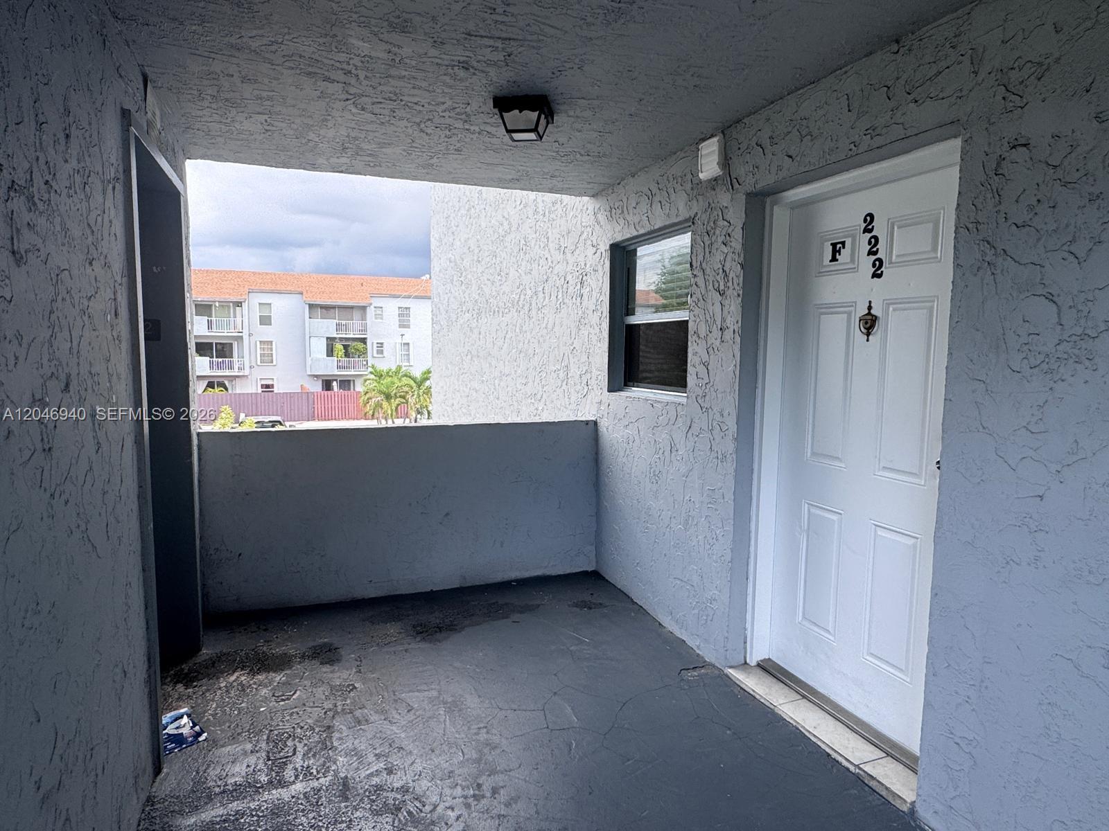 1725 W 60th Street