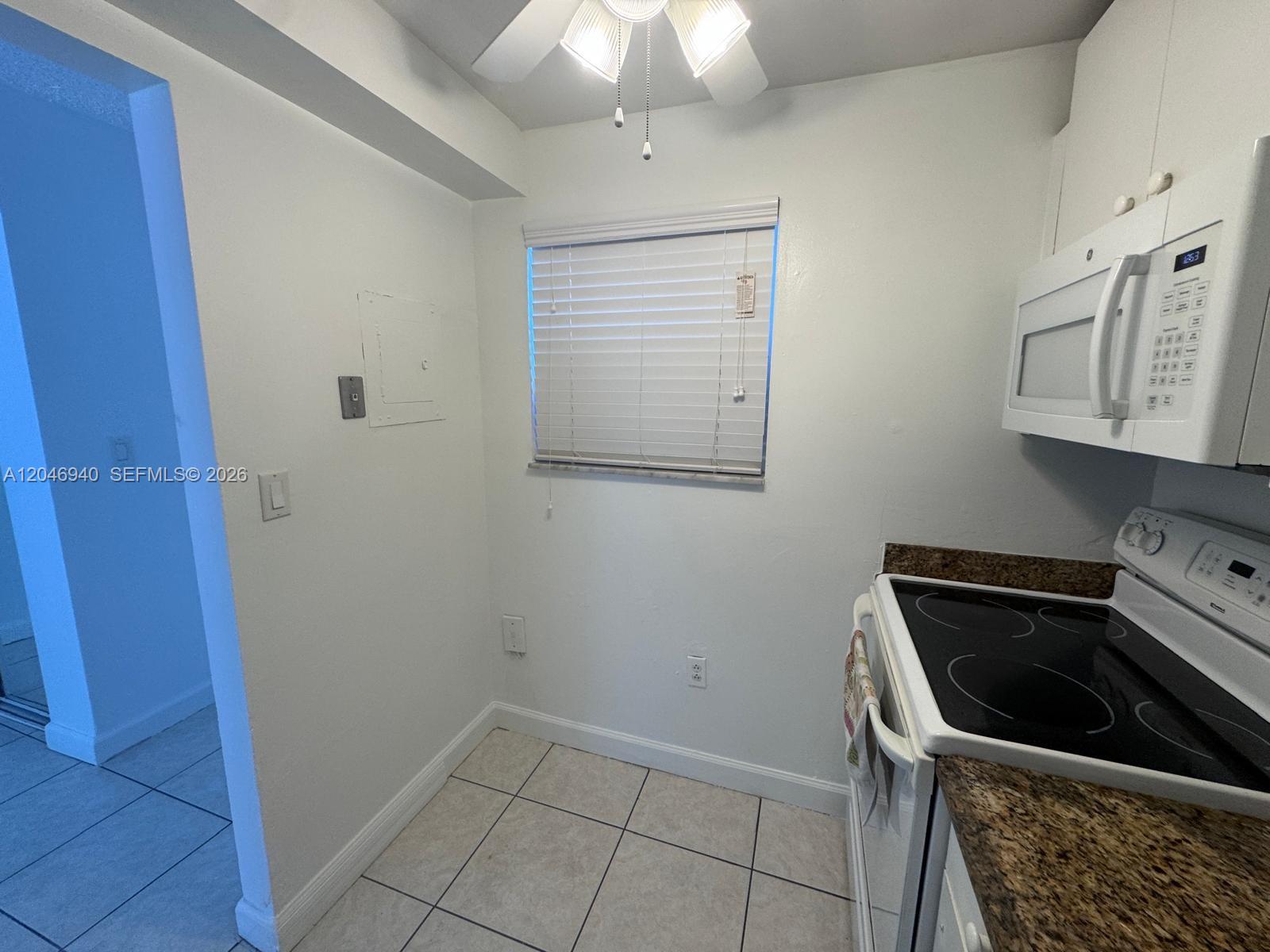 1725 W 60th Street