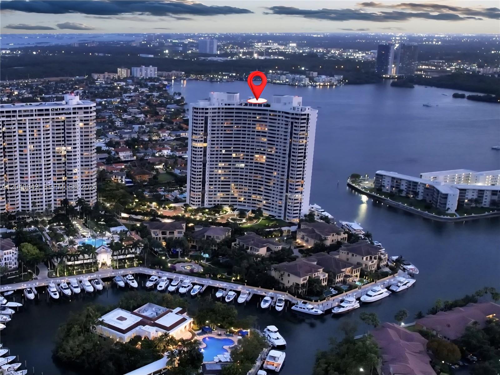 1000 W Island Boulevard