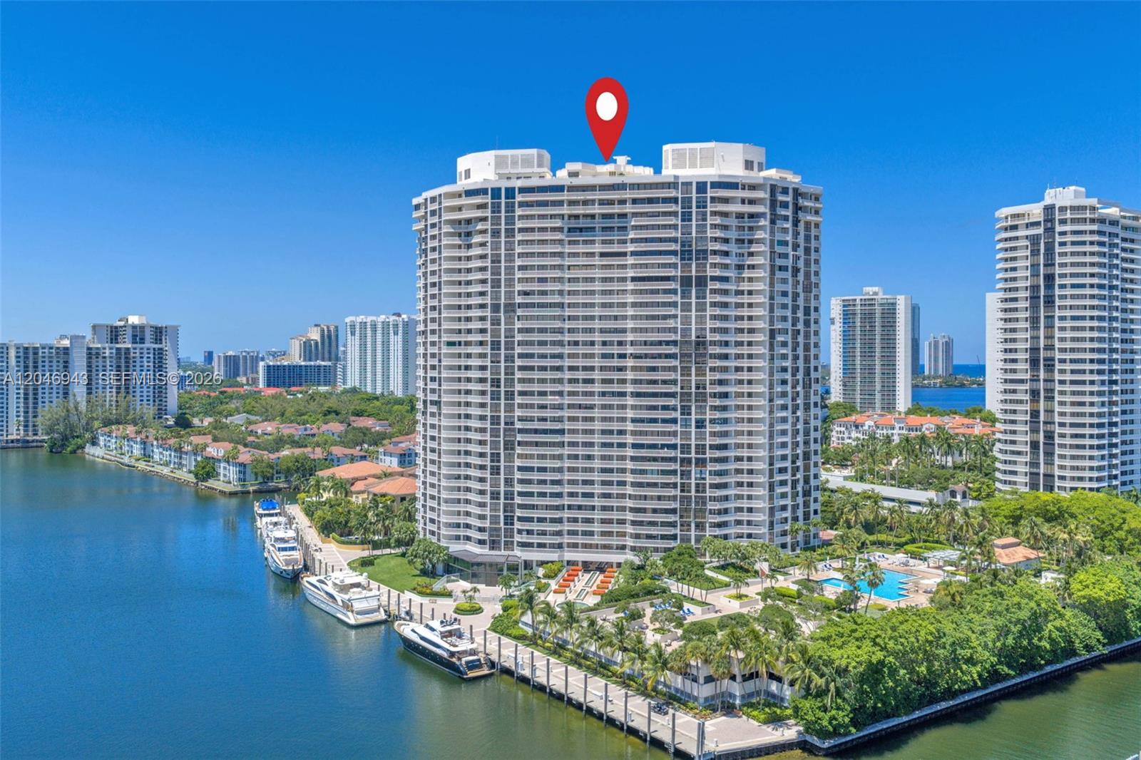 1000 W Island Boulevard