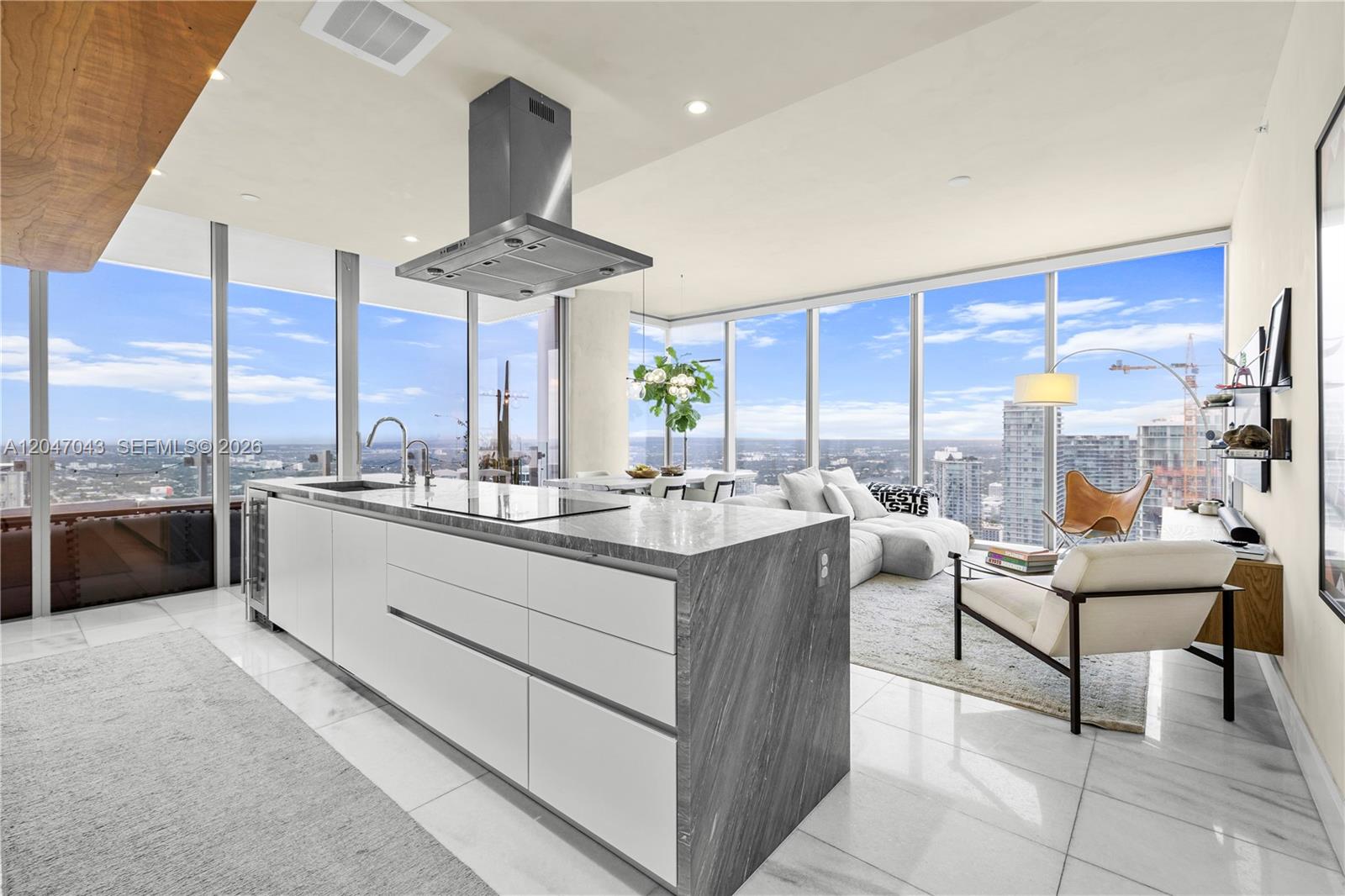700 NE 26th Terrace