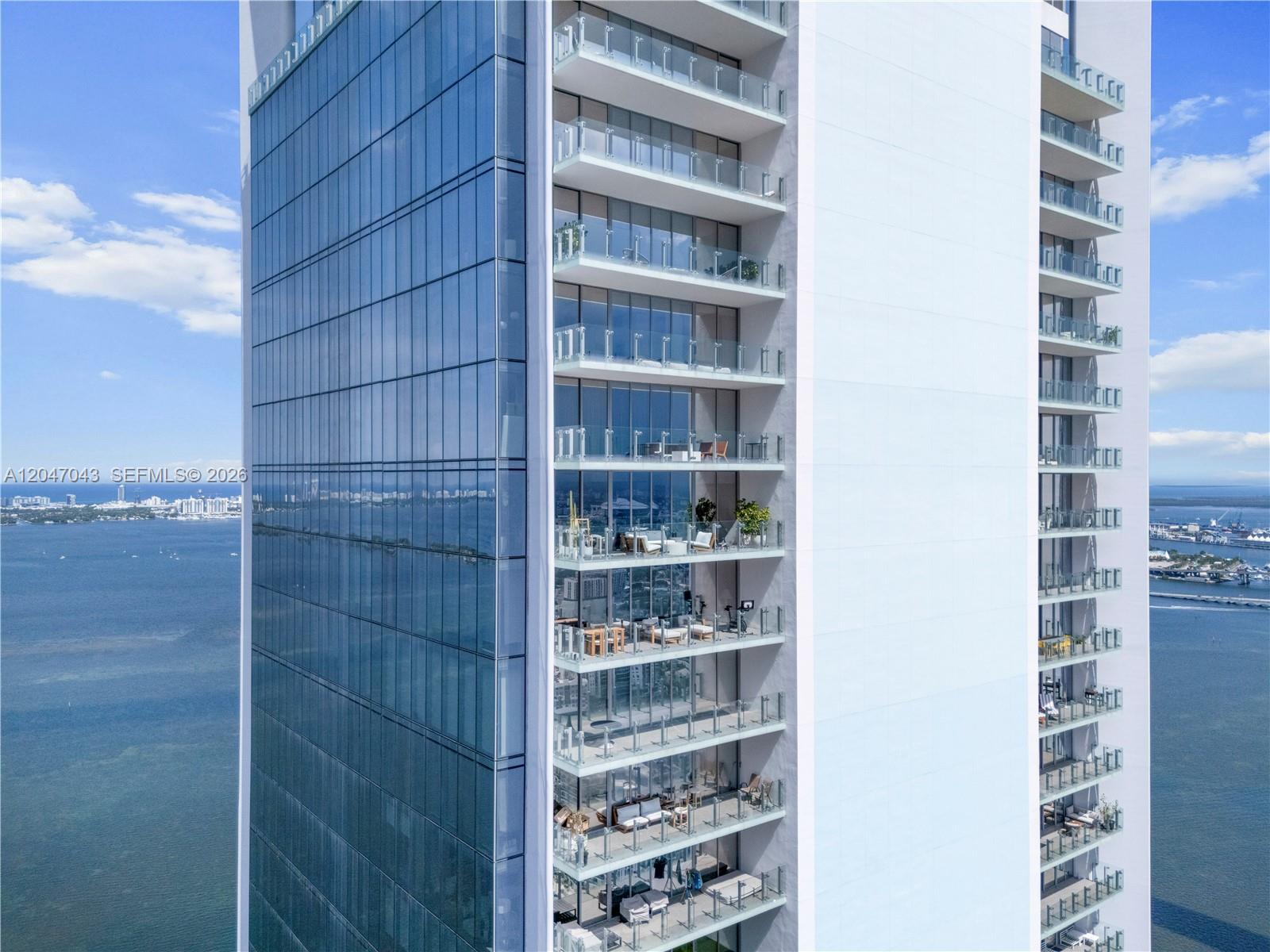 700 NE 26th Terrace