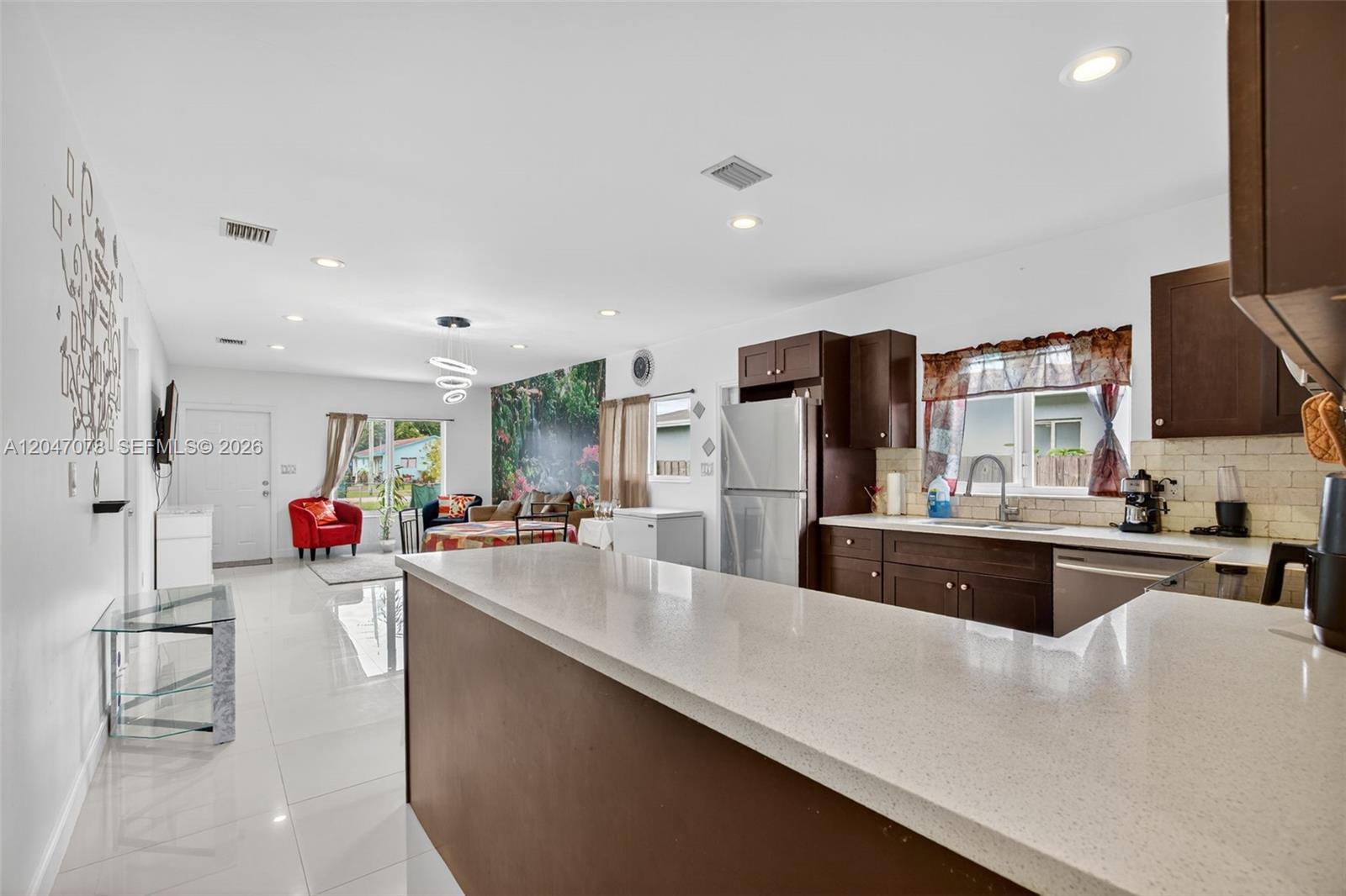 344 SW 3rd Street