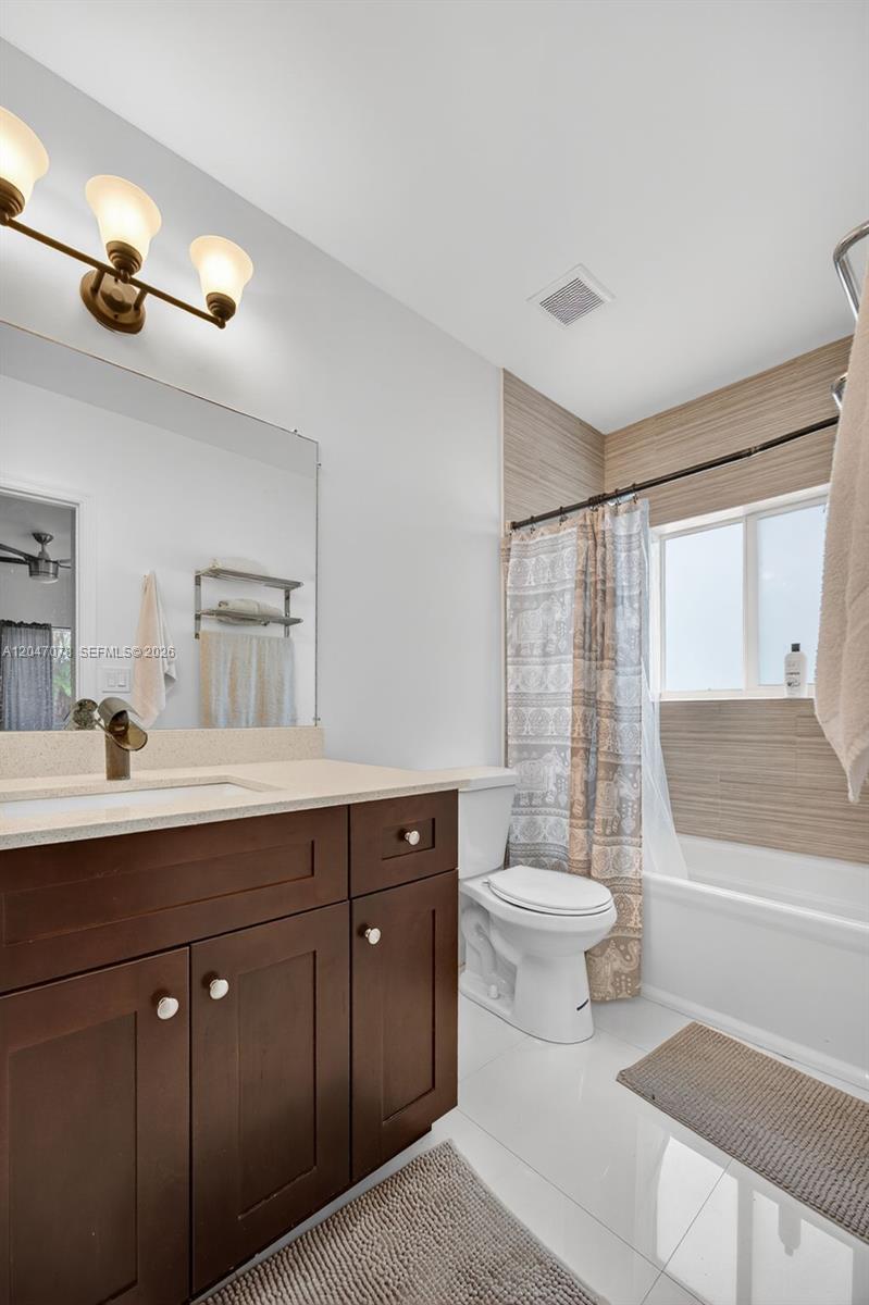 344 SW 3rd Street