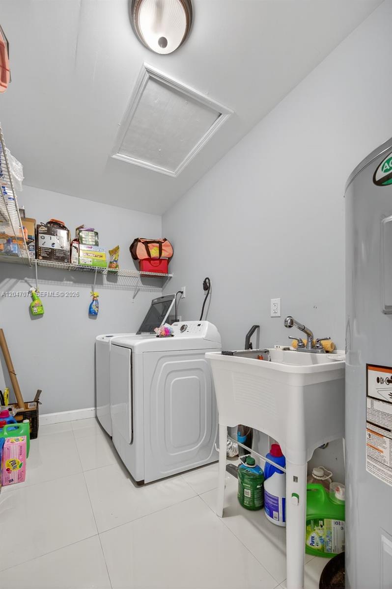 344 SW 3rd Street