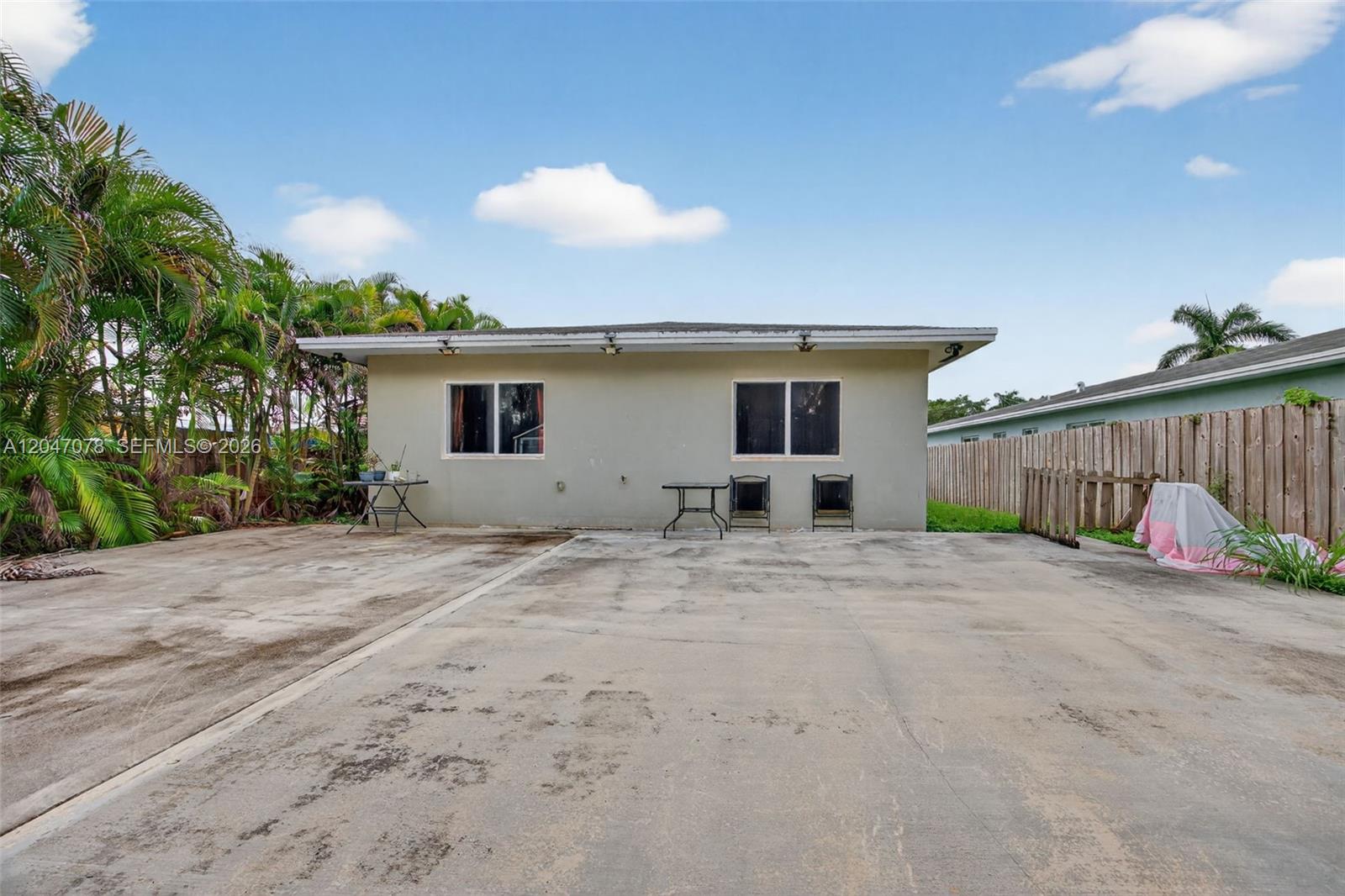 344 SW 3rd Street